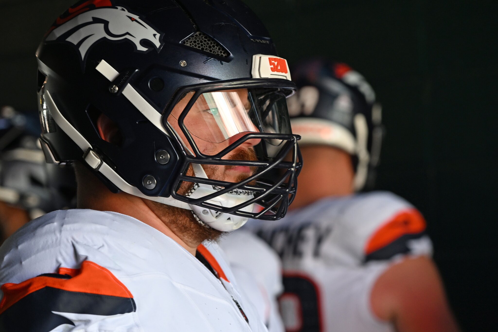 Offensive guard Ben Powers agrees to contract restructure