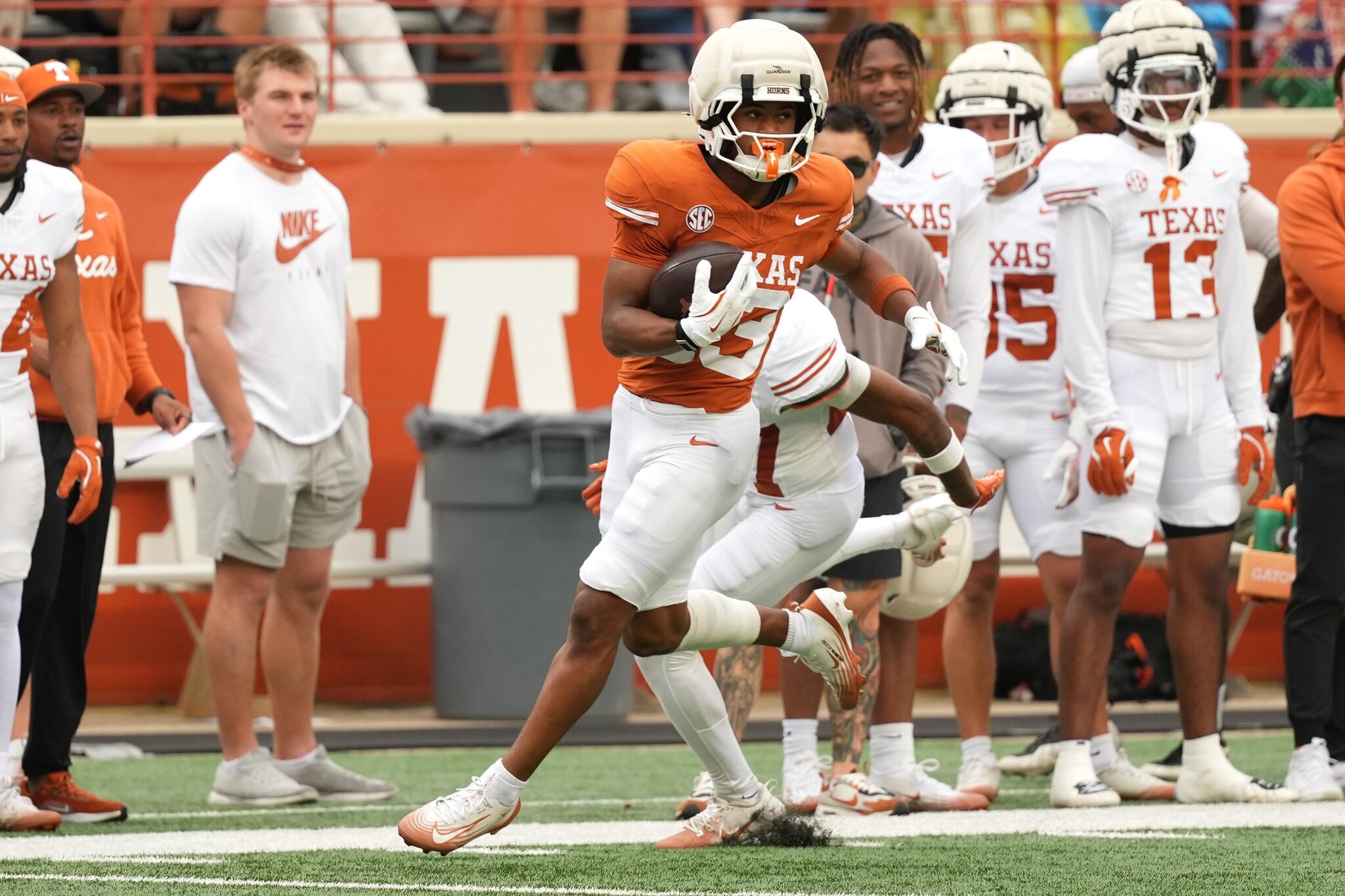 Ryan Niblett names the three fastest Texas players, and the results will surprise you