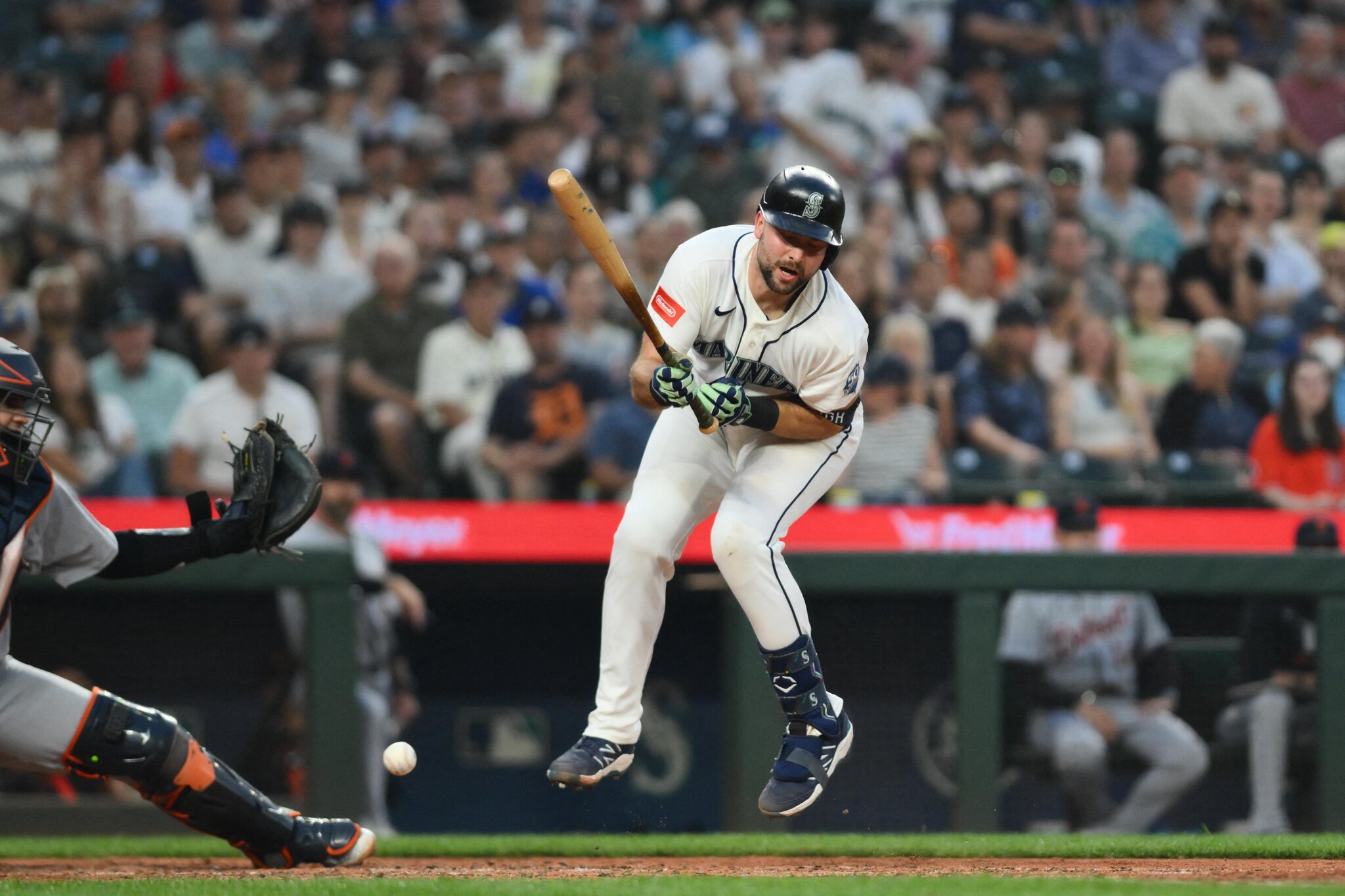 No love lost in 4-2 Mariners win against the Tigers