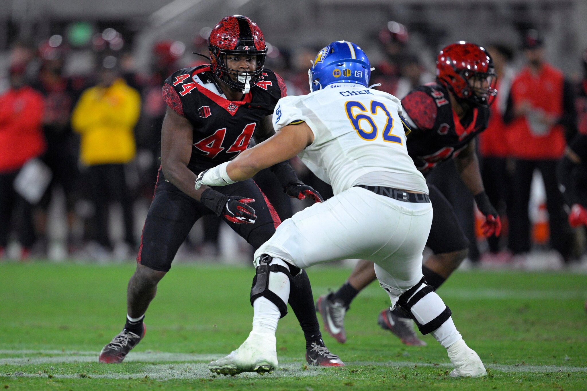 Chiefs sign defensive end Niles King, waive injured rookie Jeff Caldwell