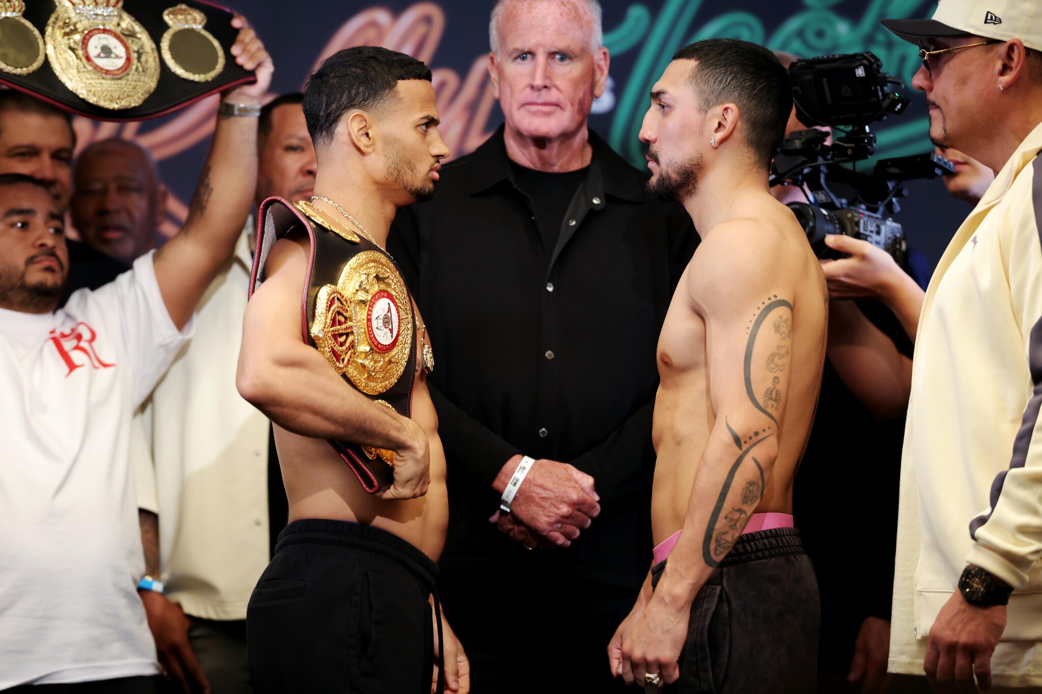 Rolly vs. Teofimo Results: Live updates of the undercard and main event