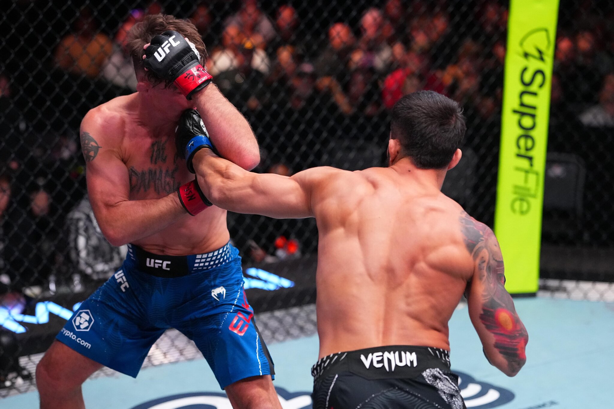 UFC veteran suffers brutal knockout in 35 seconds in final UFC fight