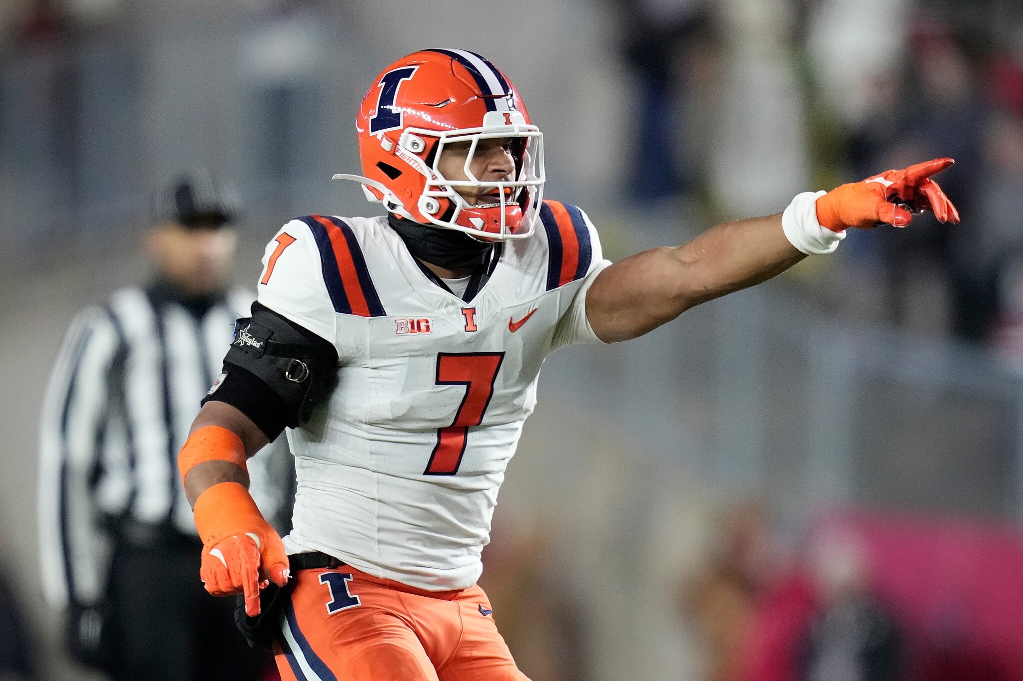 Bailey, veterans looking to ‘uphold that standard’ of back seven