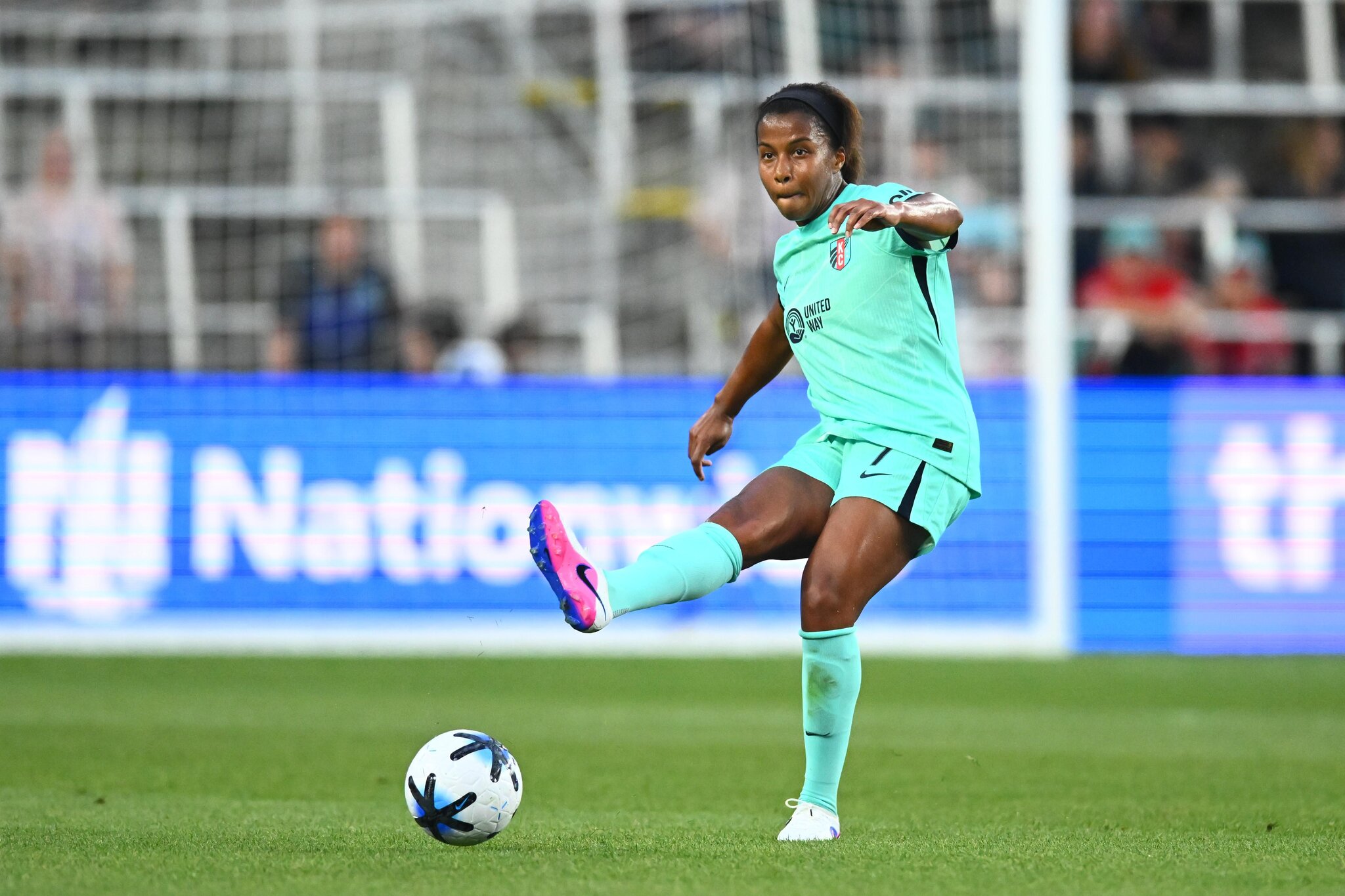 Kansas City Current defender Elizabeth Ball signs contract extension