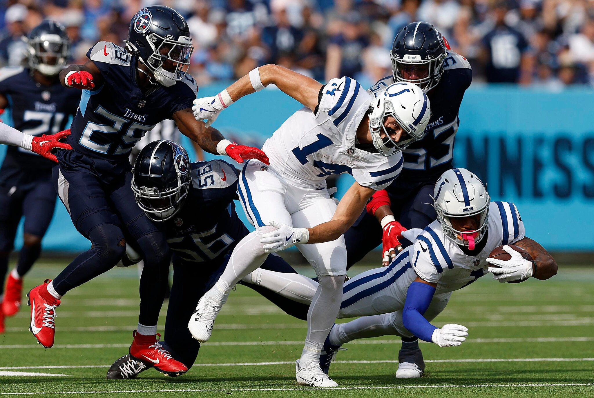 Colts receiving corps faces uncertainty as depth concerns linger during indoor practice