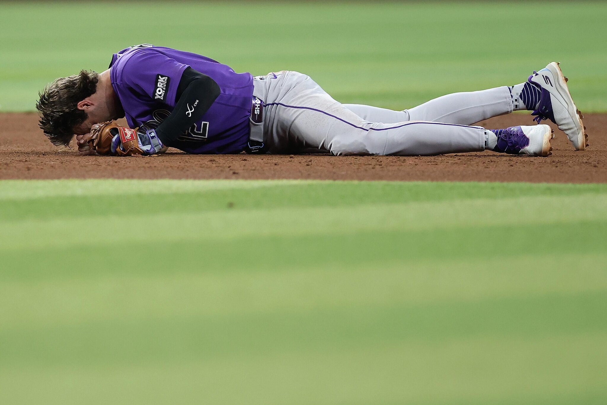 Rockies recall Ryan Ritter, place Kyle Karros back on the IL