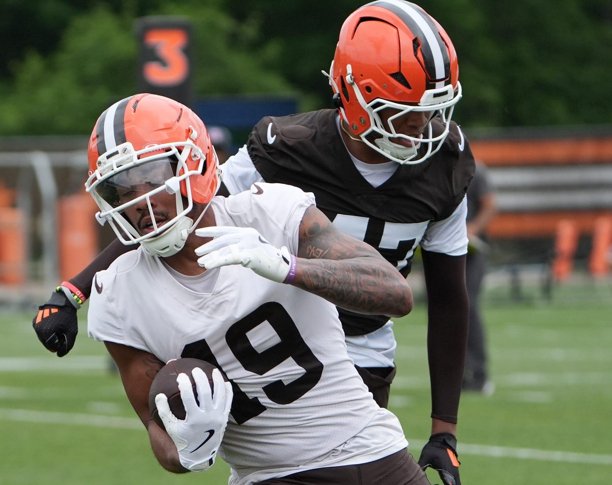 Browns 53-man roster: Surprise Thursday cut of former 3rd-round pick, per report