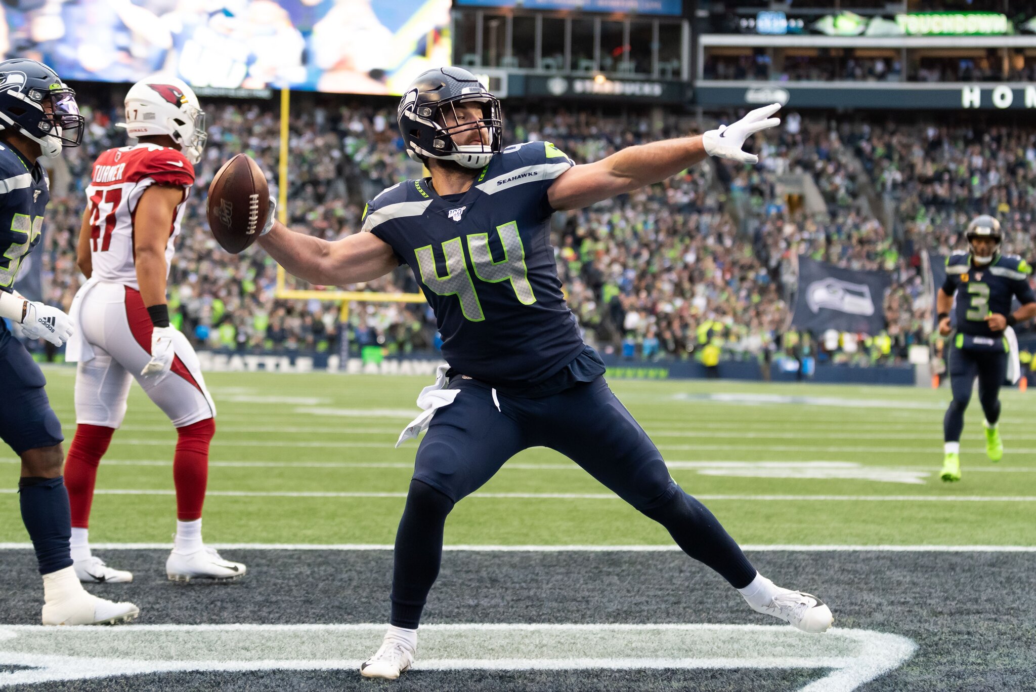 Former Seahawks fan favorite, two-time Pro Bowler calls it a career