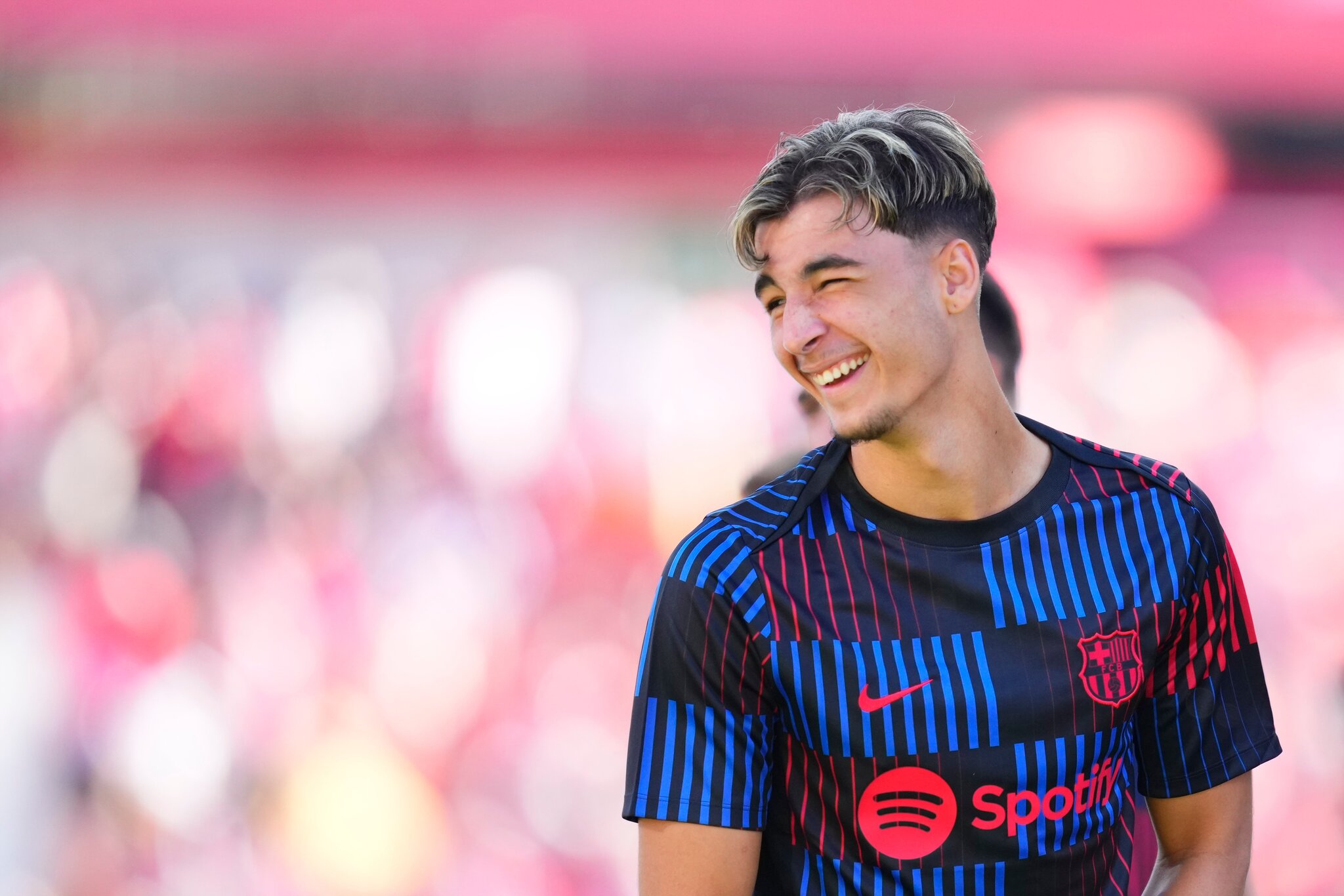 Barcelona looking for loan move for Guille Fernandez