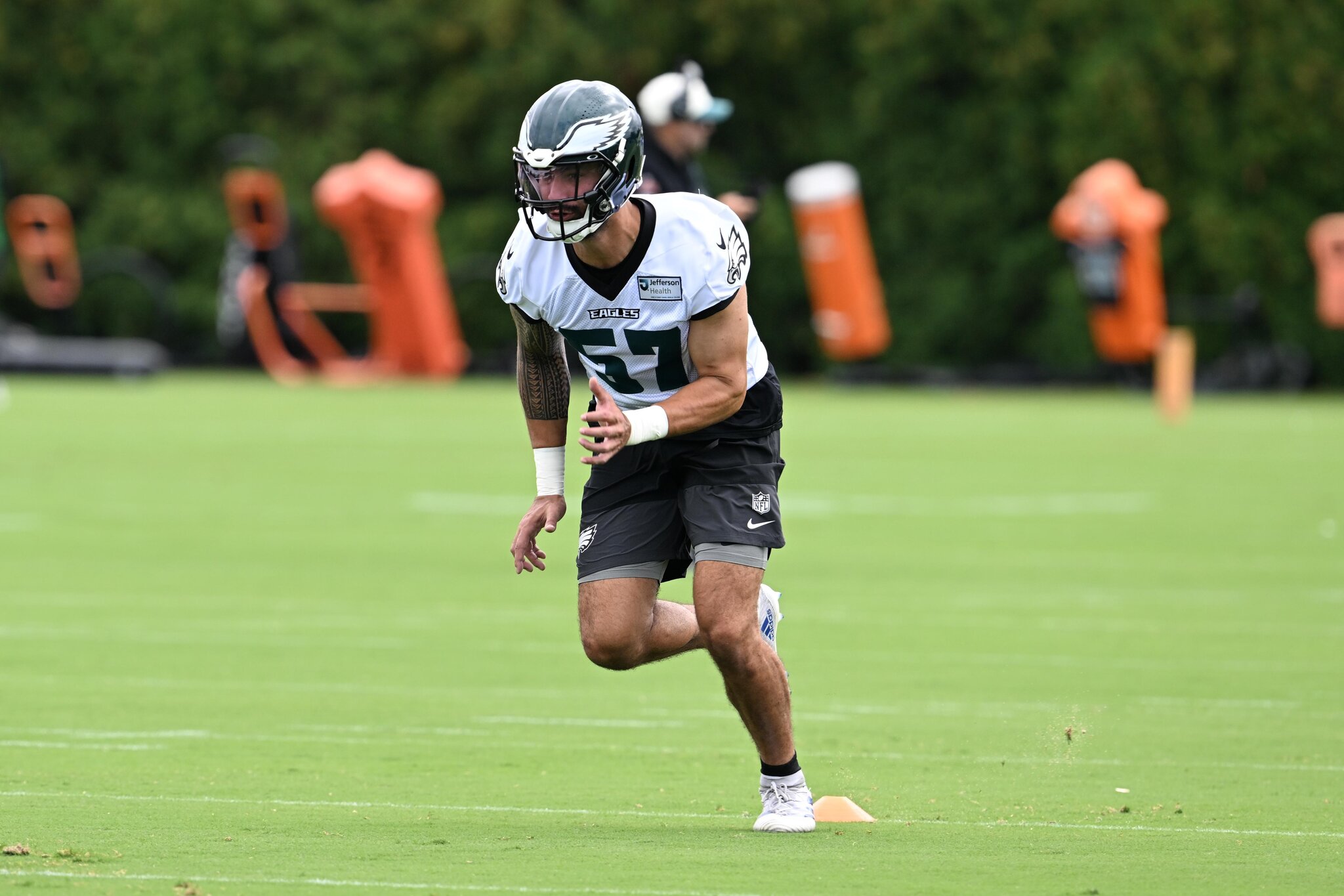 Browns get a stray diss from current Eagles defender