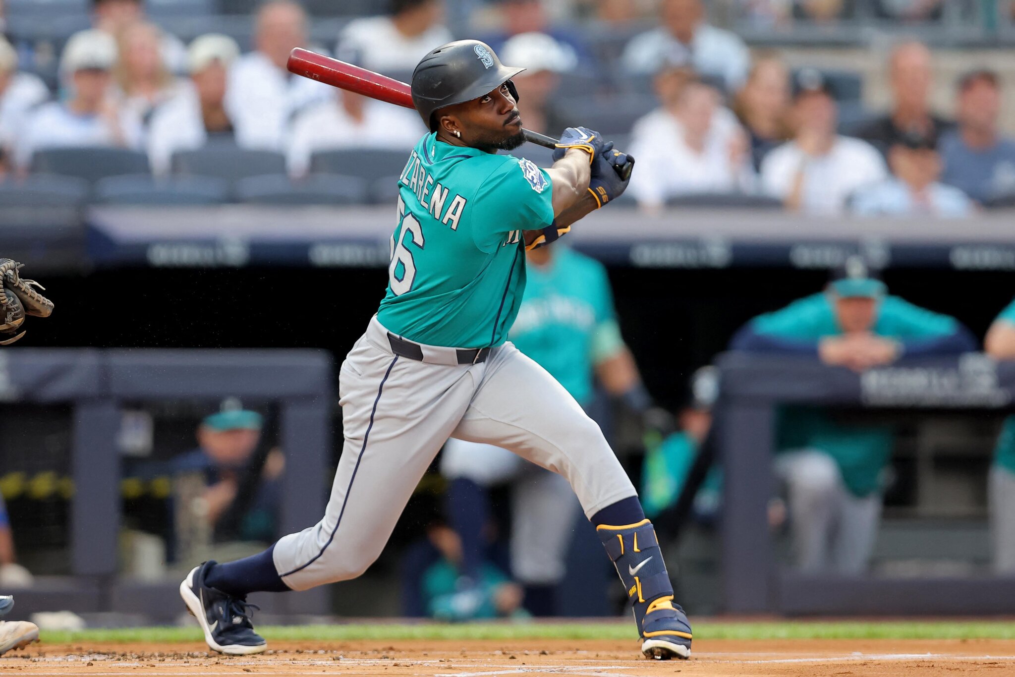 Erik Erikson describes a 10-5 Mariners loss to the Yankees