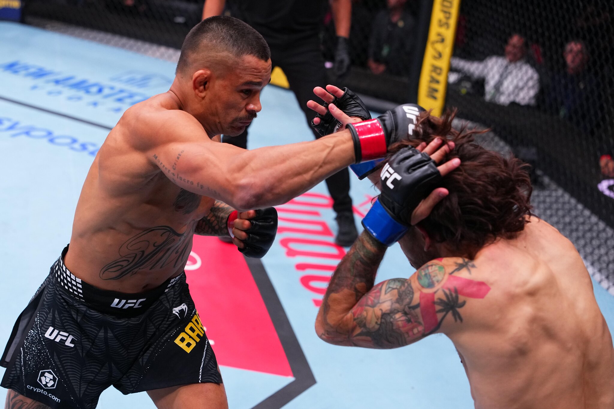 Highlights! Barbosa Destroys Kuse In Vulgar Display Of Power