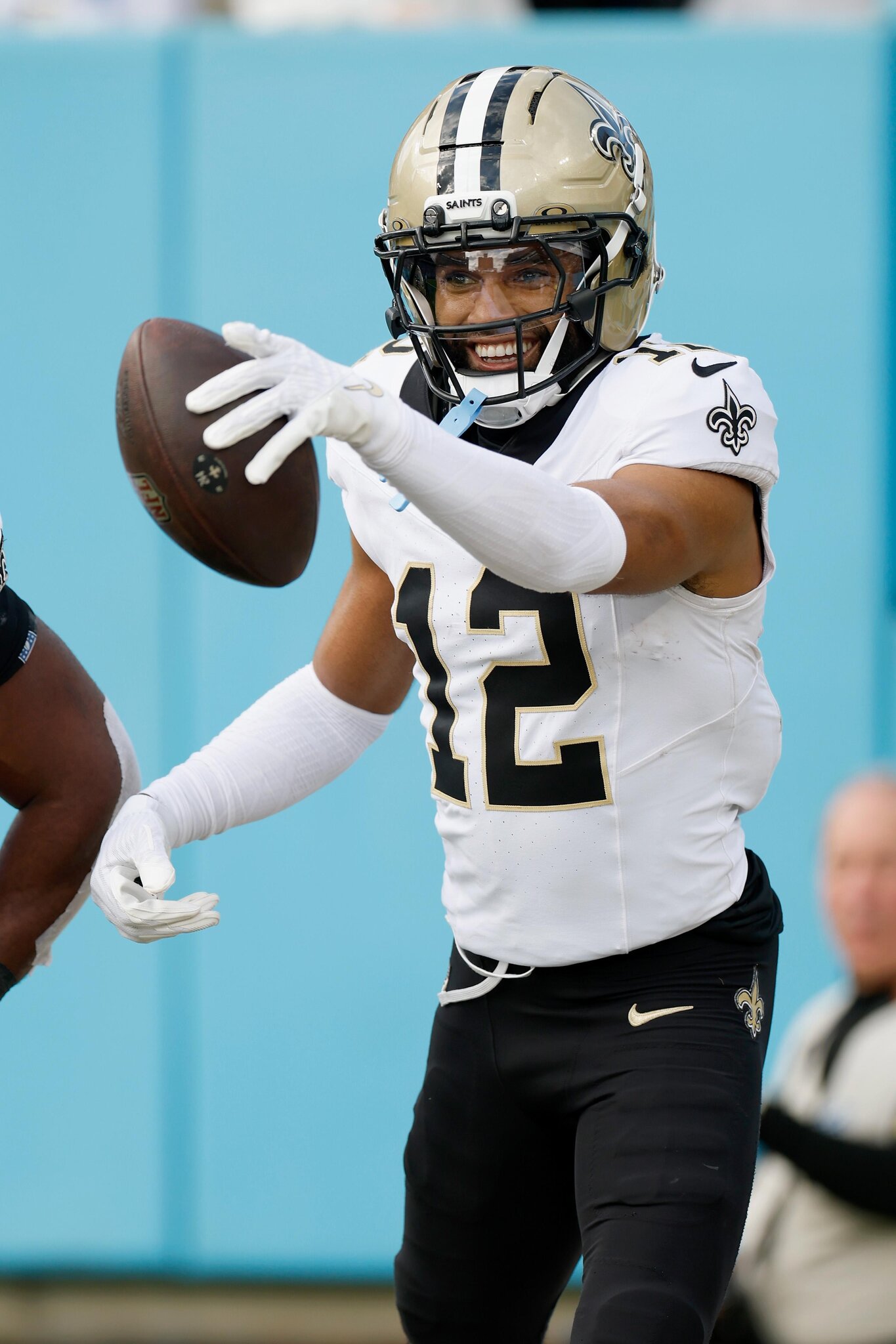 Saints WR Chris Olave gets multi-year extension