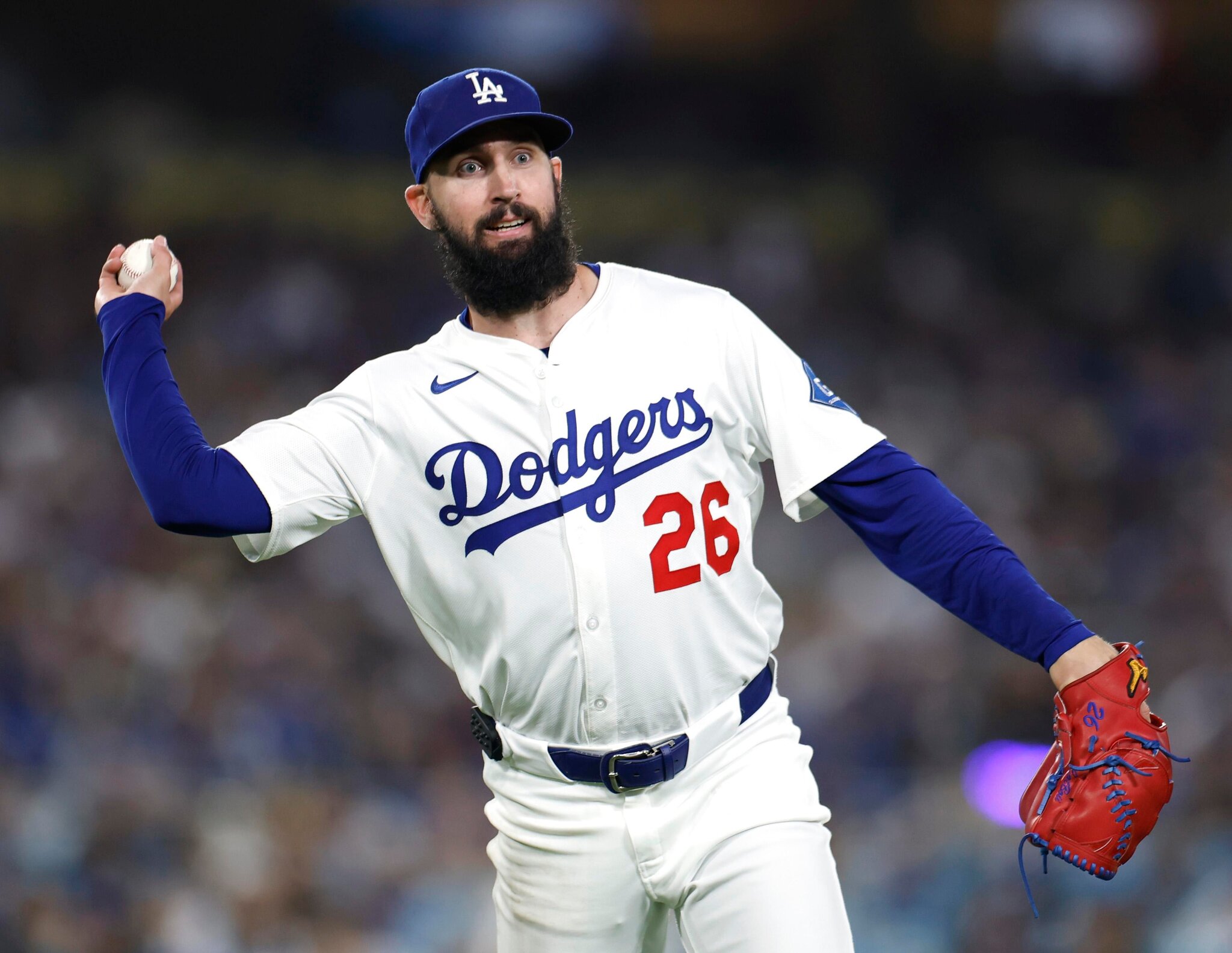 Royals sign former All-Star pitcher Tony Gonsolin