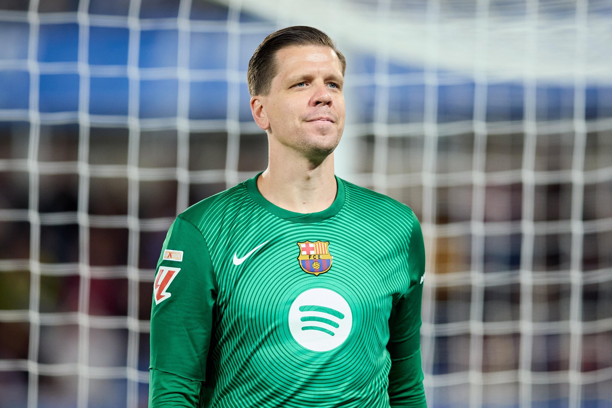 Barcelona goalkeeper Wojciech Szczesny on smoking habit: ‘It’s terrible, but I’m not willing to fight it