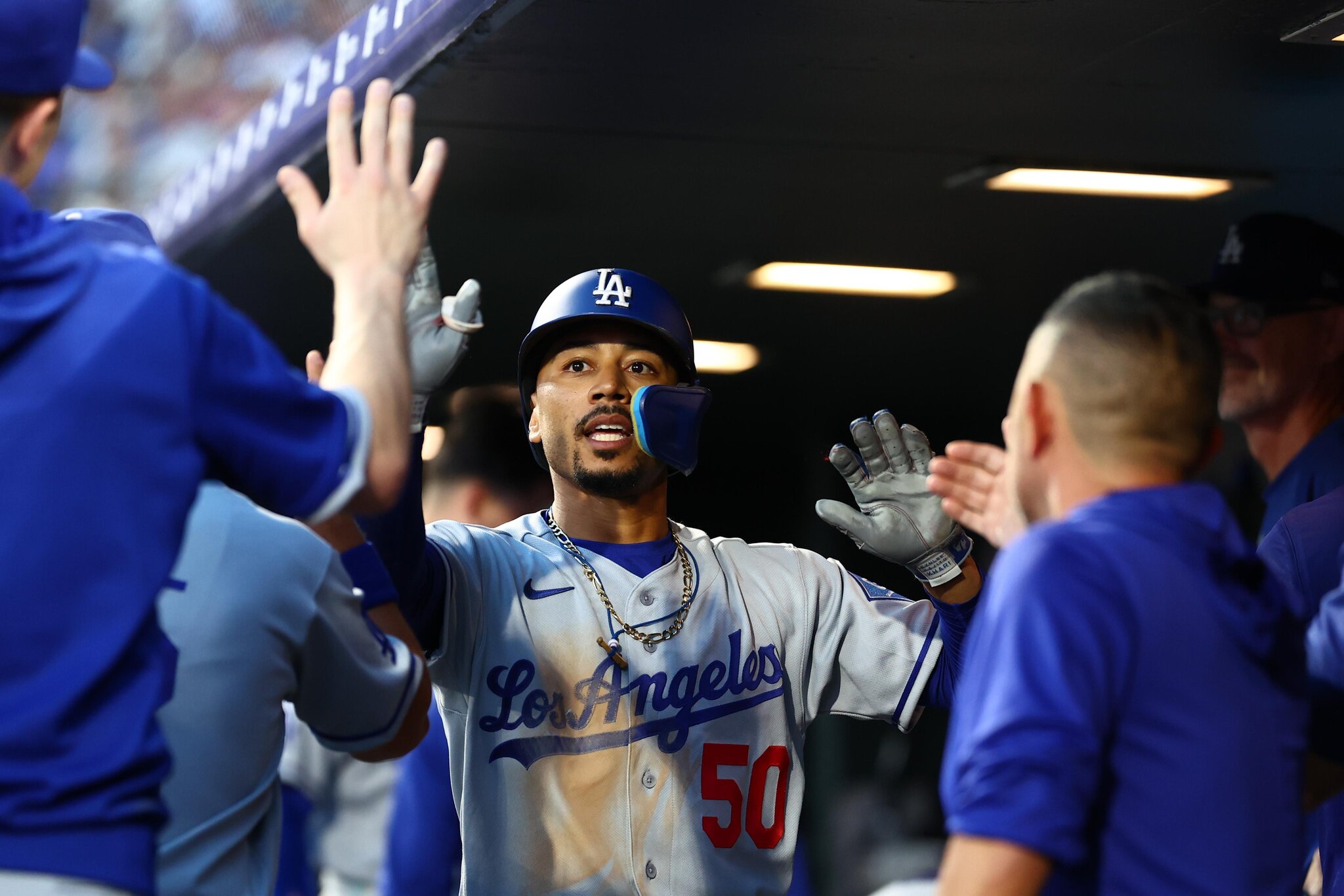 We hate LA: Dodgers sweep the Rockies, 6-4, in extra innings