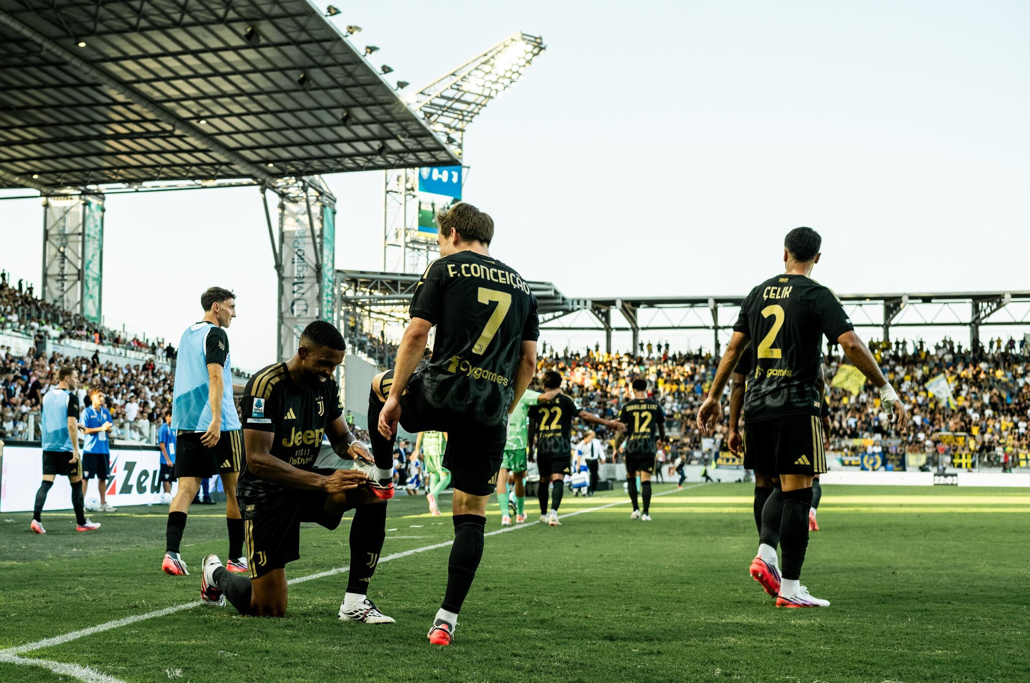 Juventus slog to three points in season opener