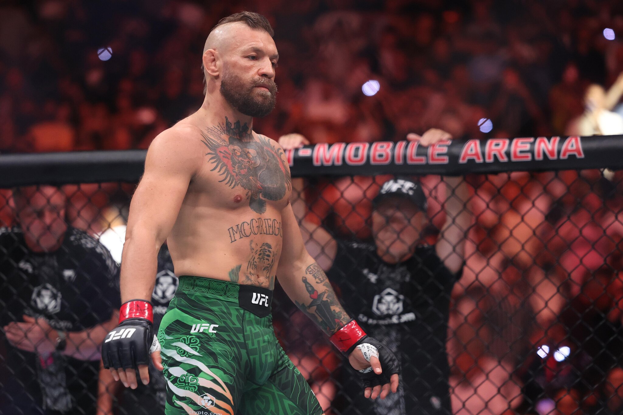 Conor McGregor officially headed for surgery for torn ACL