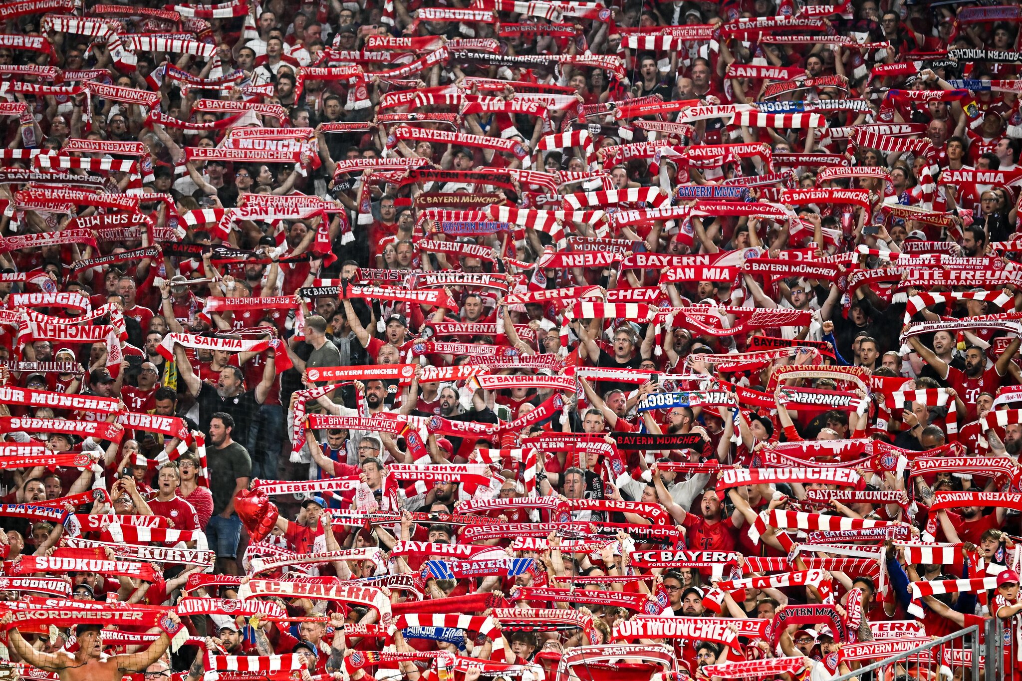 Massive choreo cancelled before kickoff of Bayern Munich’s win over VfB Stuttgart
