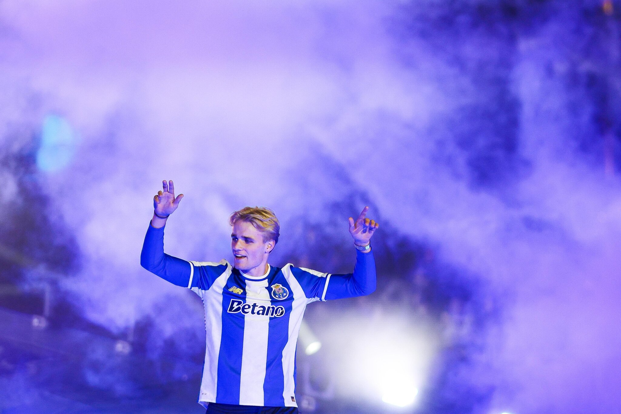Newcastle Learns Porto’s Asking Price for Victor Froholdt Amid Bruno Rumors