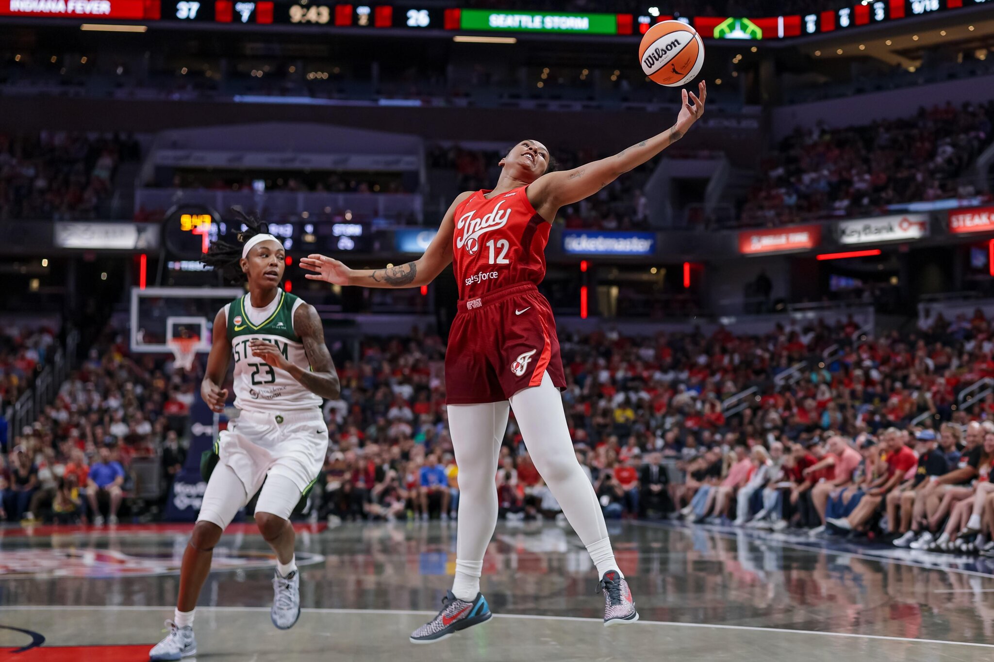 Indiana Fever get bad injury news ahead of Aces game