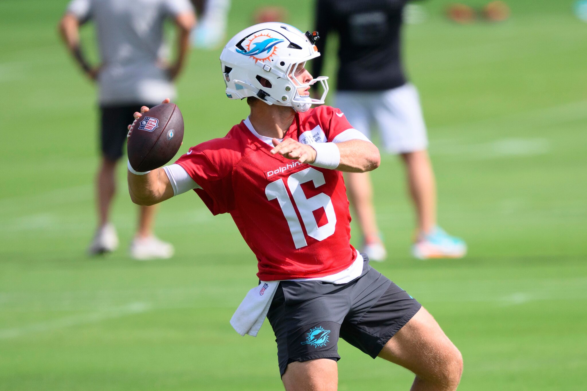 Dolphins bring back QB Mark Gronowski in Sunday roster moves