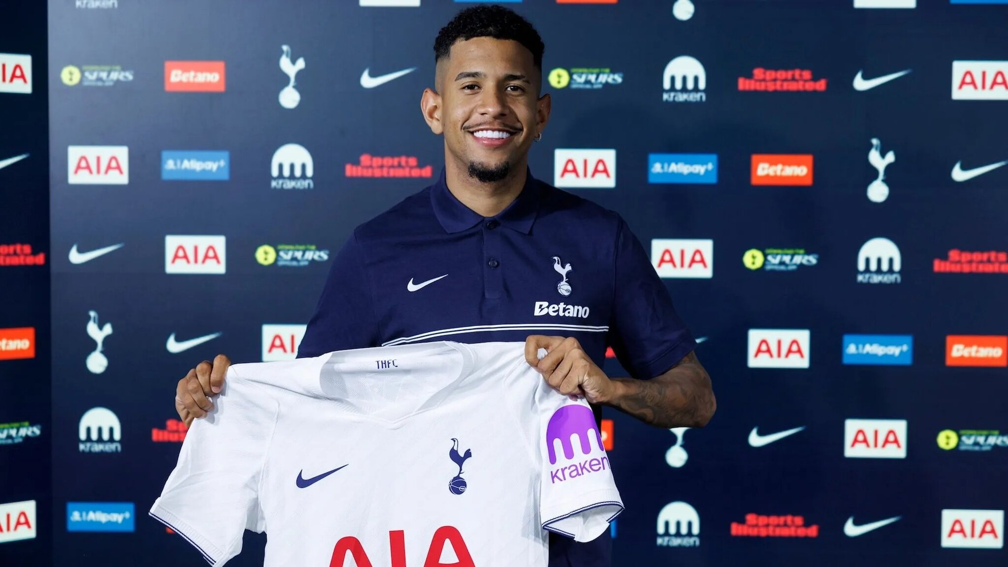 DONE DEAL: Spurs announce Savinho signing