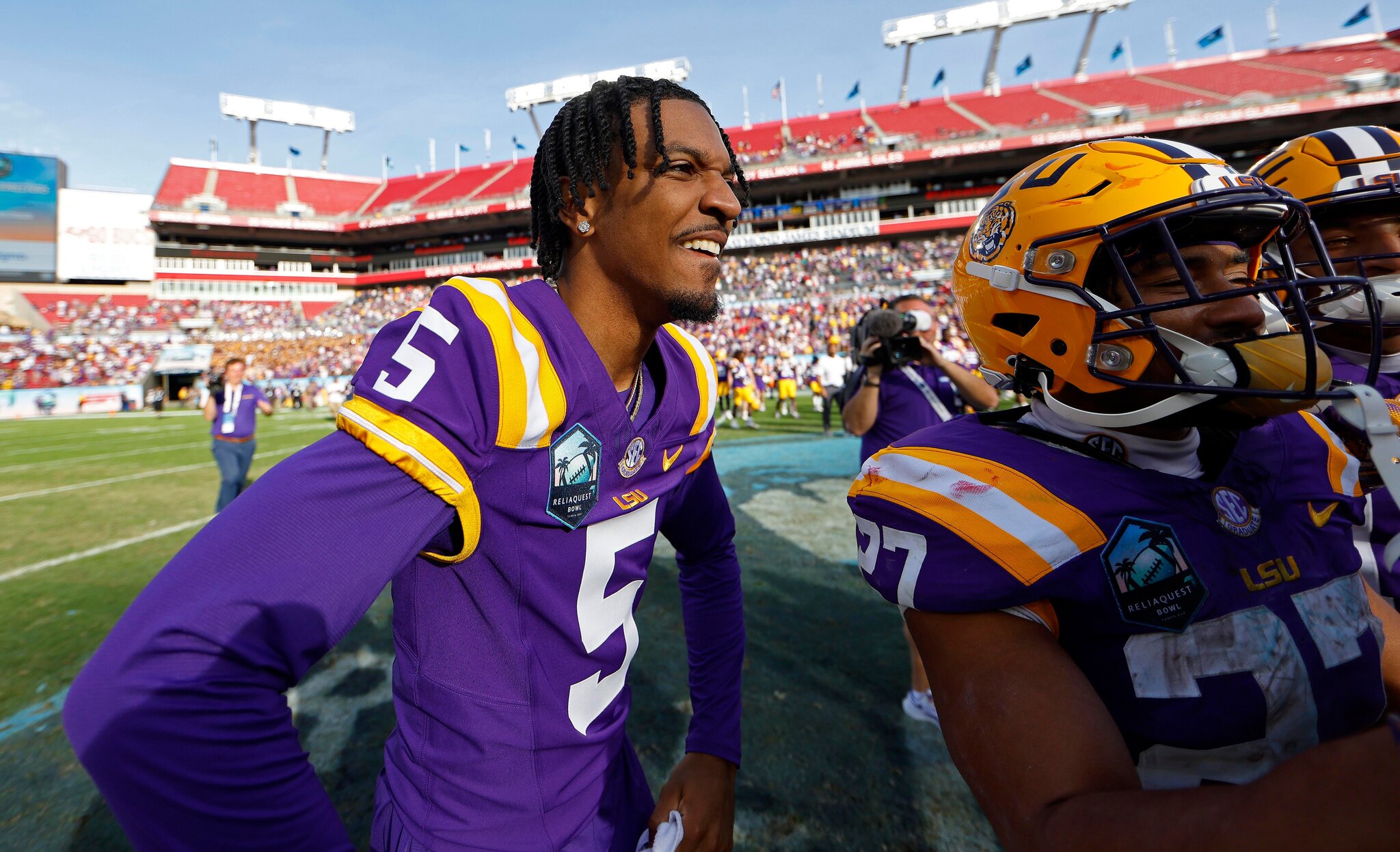 Commanders QB Jayden Daniels camp reportedly gives cease-and-desist letter to LSU