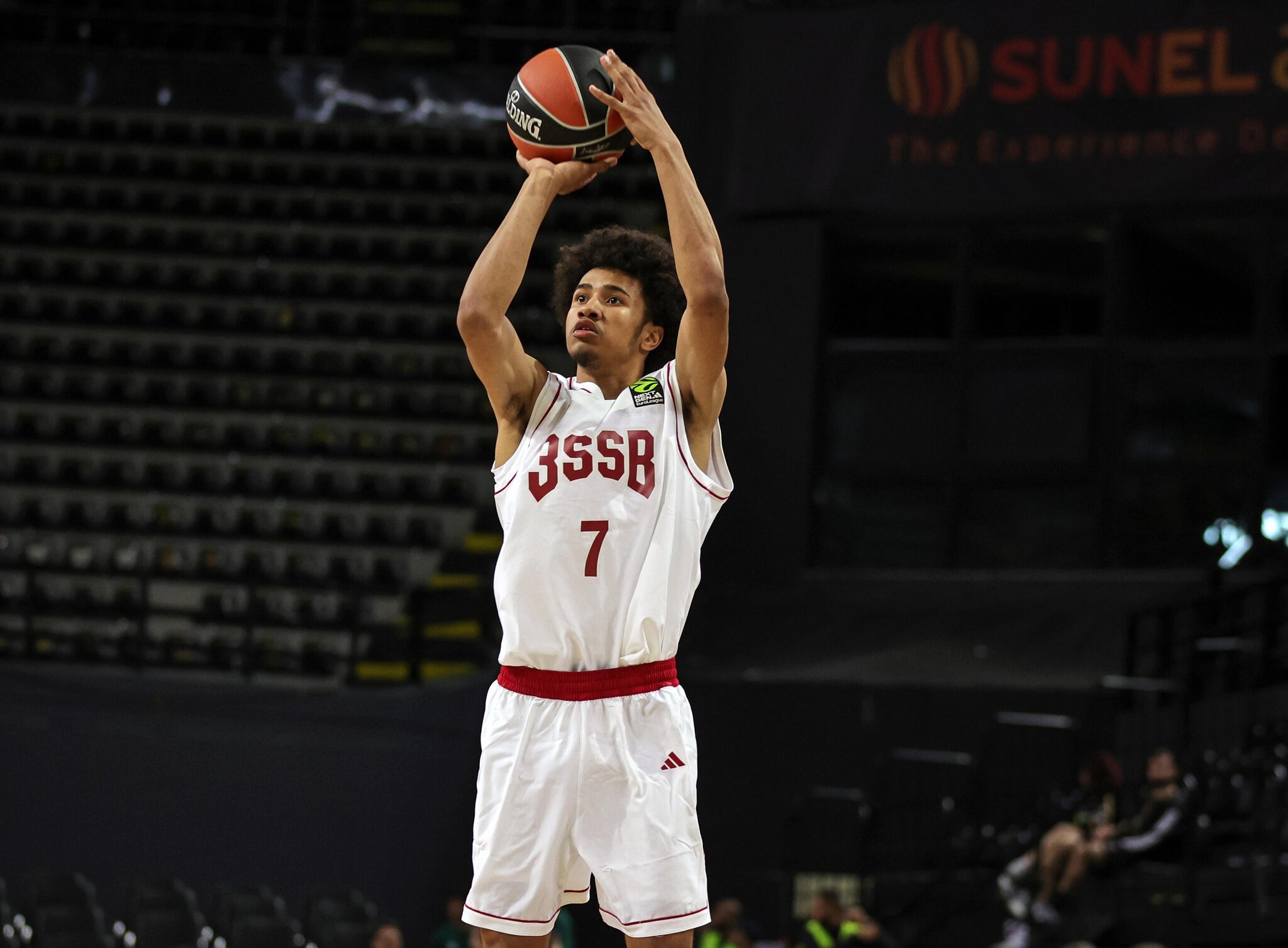 Washington’s Own Jalen Davis Considers Gonzaga as Top-10 Destination