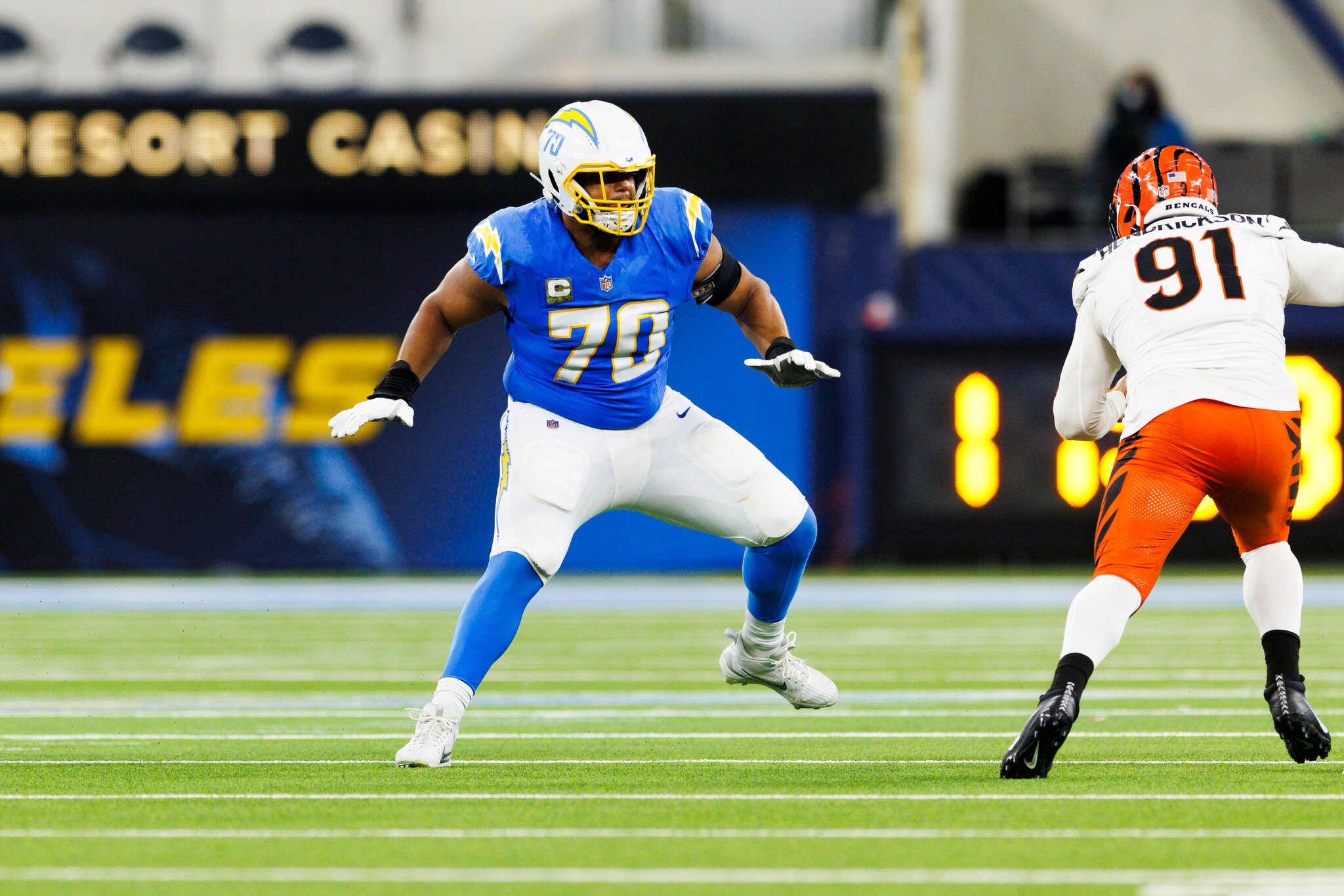 Rashawn Slater returns to practice, participates in 11-on-11