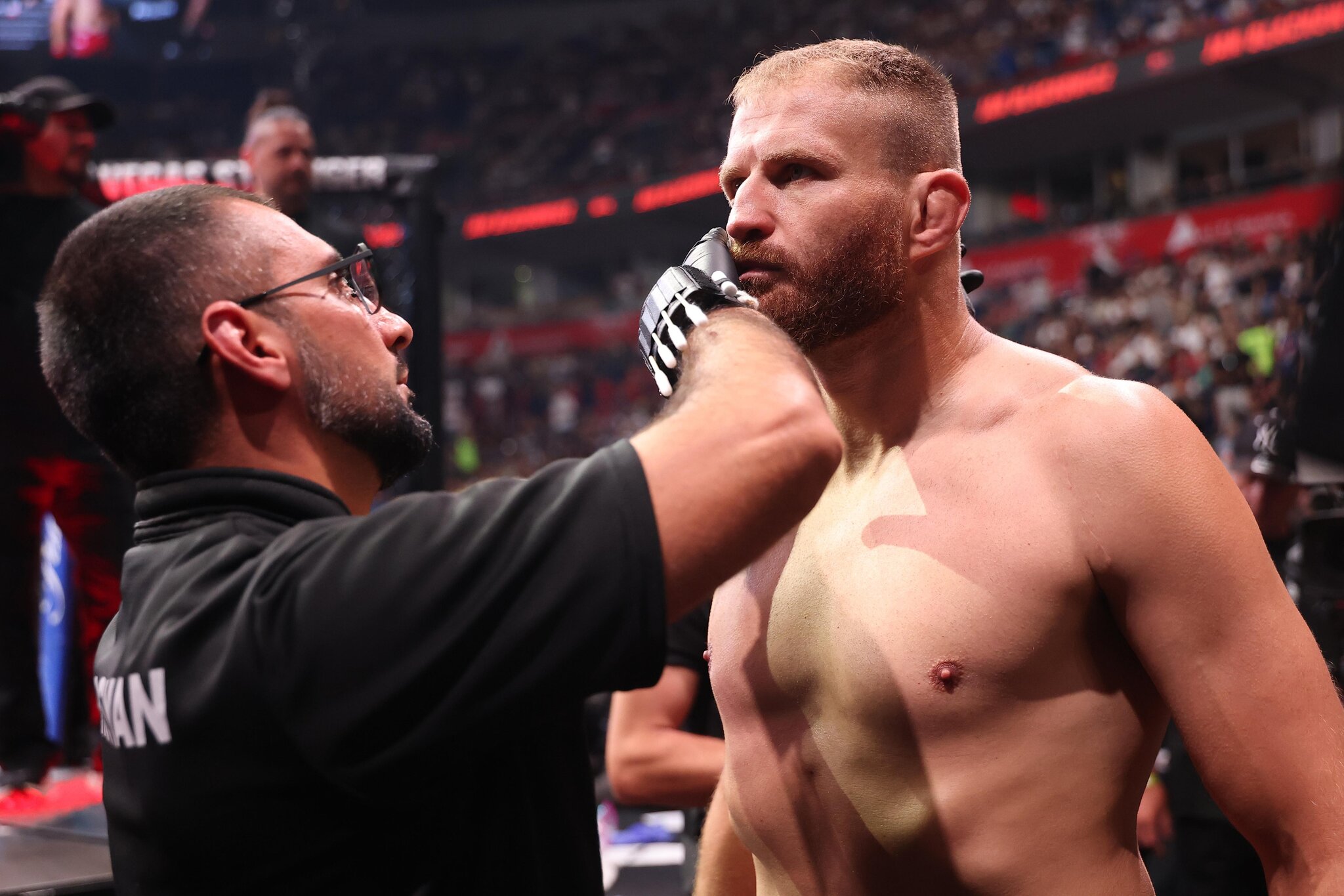 Midnight Mania! Not-Retired Blachowicz Calls Out Whittaker