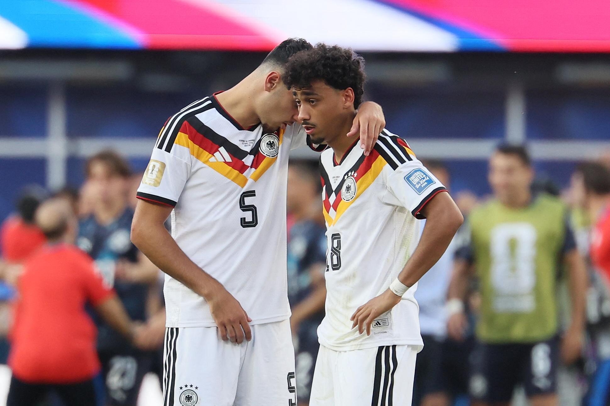 Aleksandar Pavlović raves about Bayern Munich signings Ismael Saibari and Nathaniel Brown