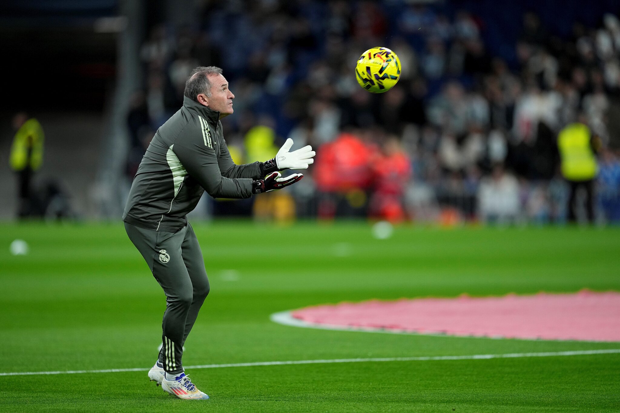 Goalkeeping coach Luis Llopis set to leave Real Madrid