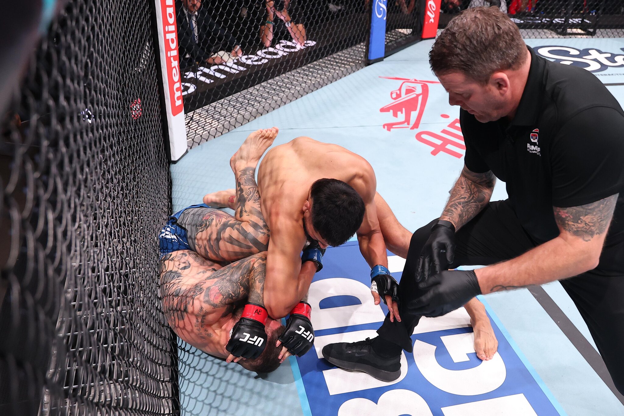 Highlights! Gilbert Urbina plays spoiler, stuns Serbian favorite with early 61-second TKO