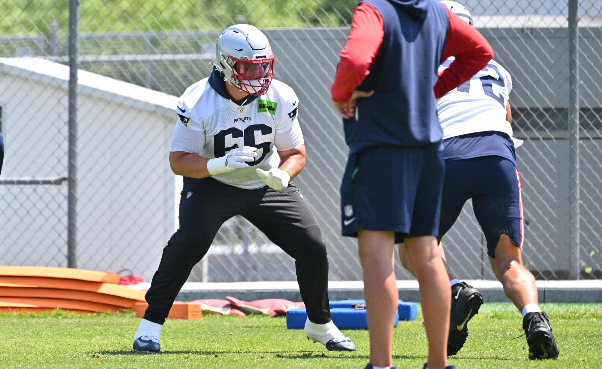 Will Campbell carrying lessons from NFL vets into Patriots training camp