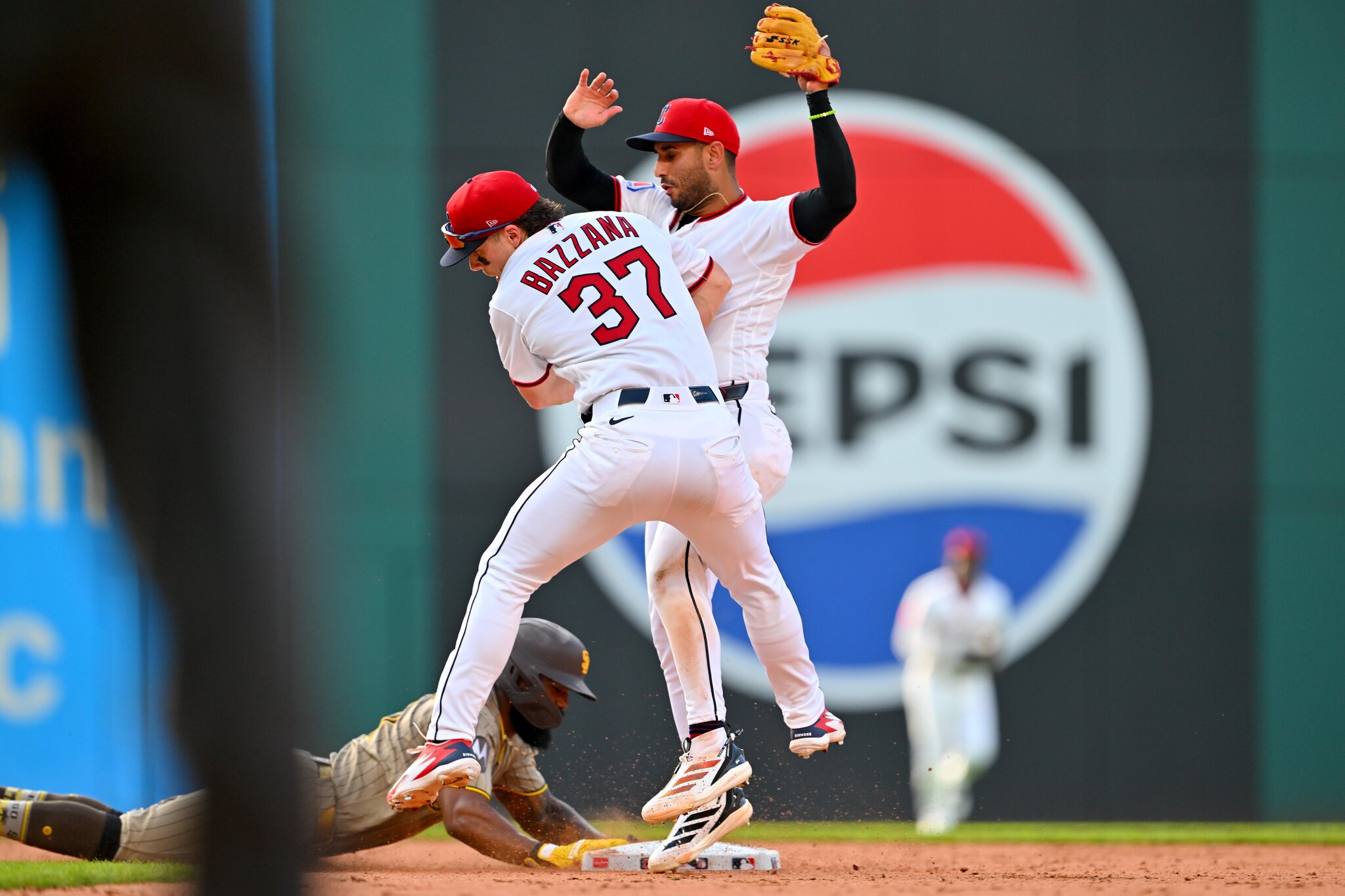 Fifth Straight Series Loss