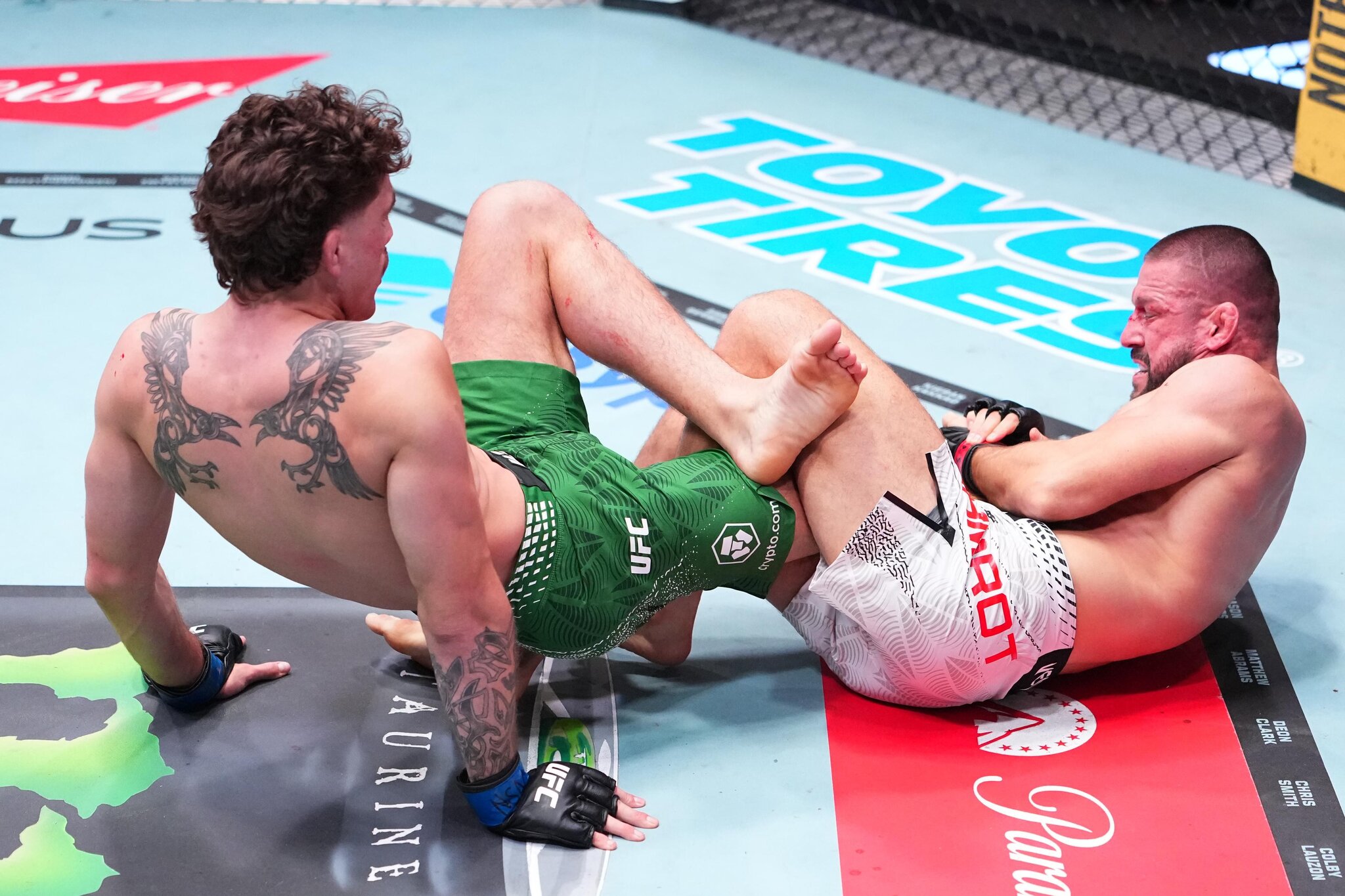 Quillan Salkilld may have injured knee in latest UFC Apex win: ‘I heard a little pop