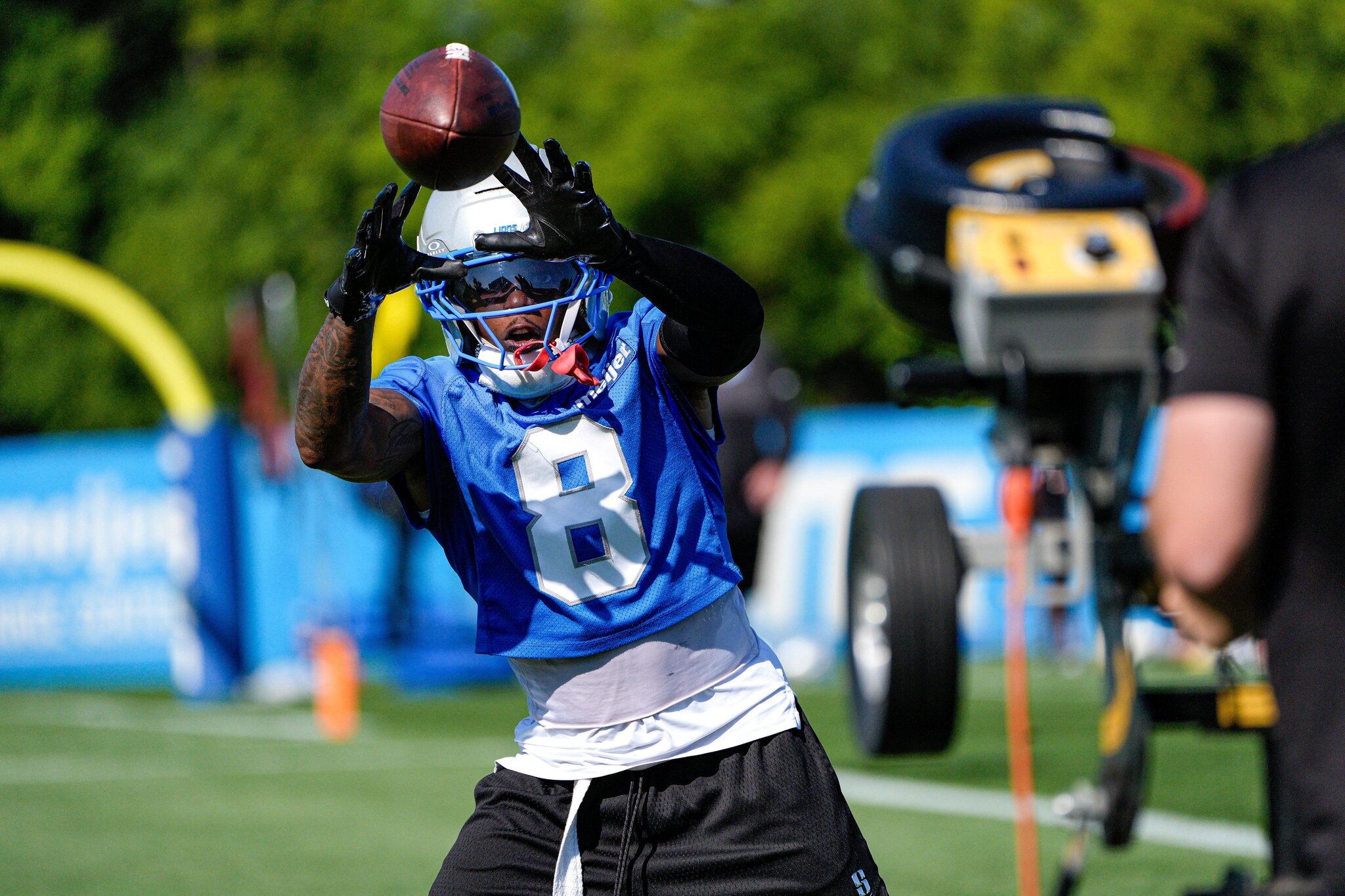 What was the Detroit Lions’ most surprising roster decision?
