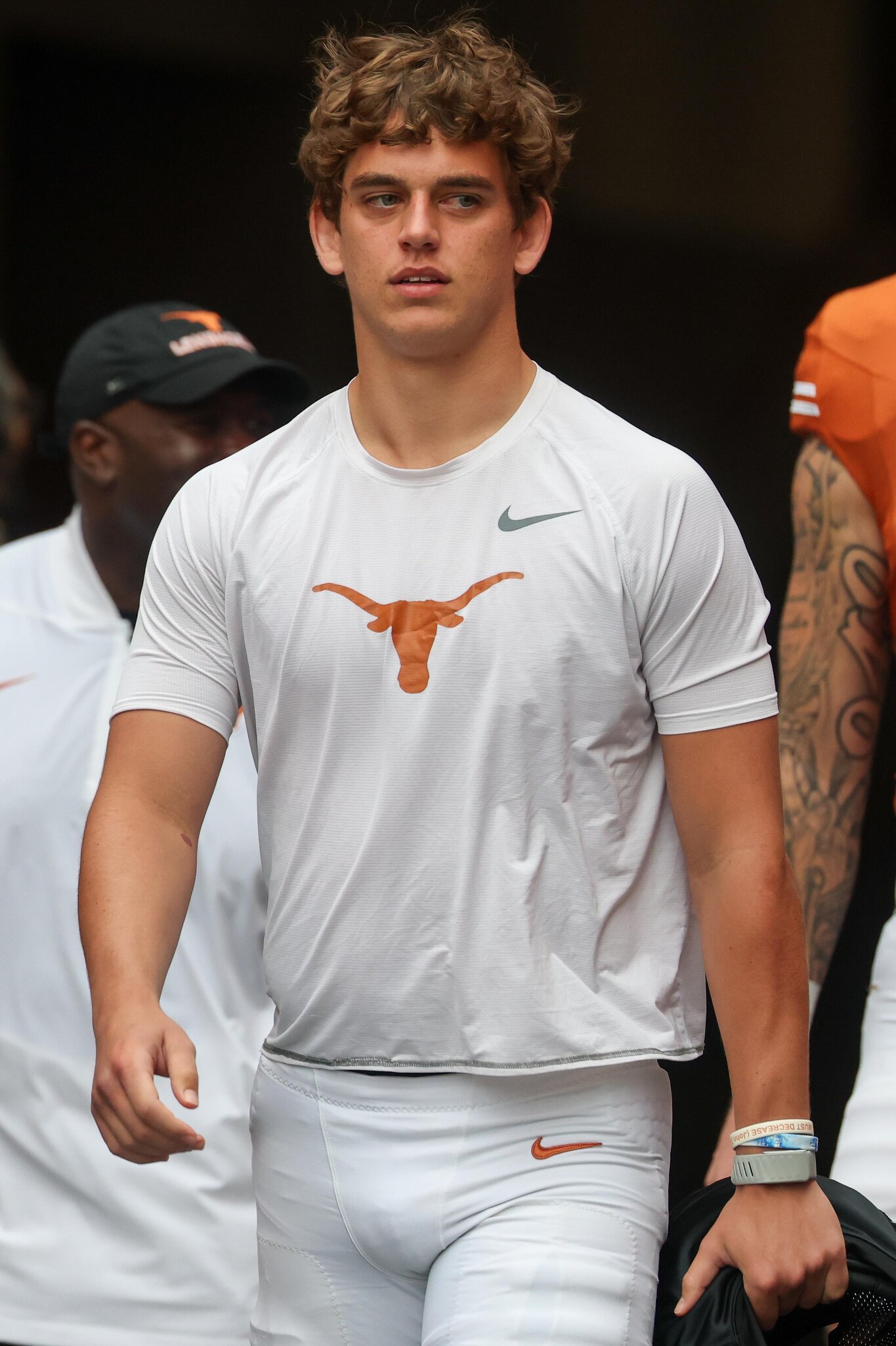 A s***-talking Arch Manning is now leading Texas