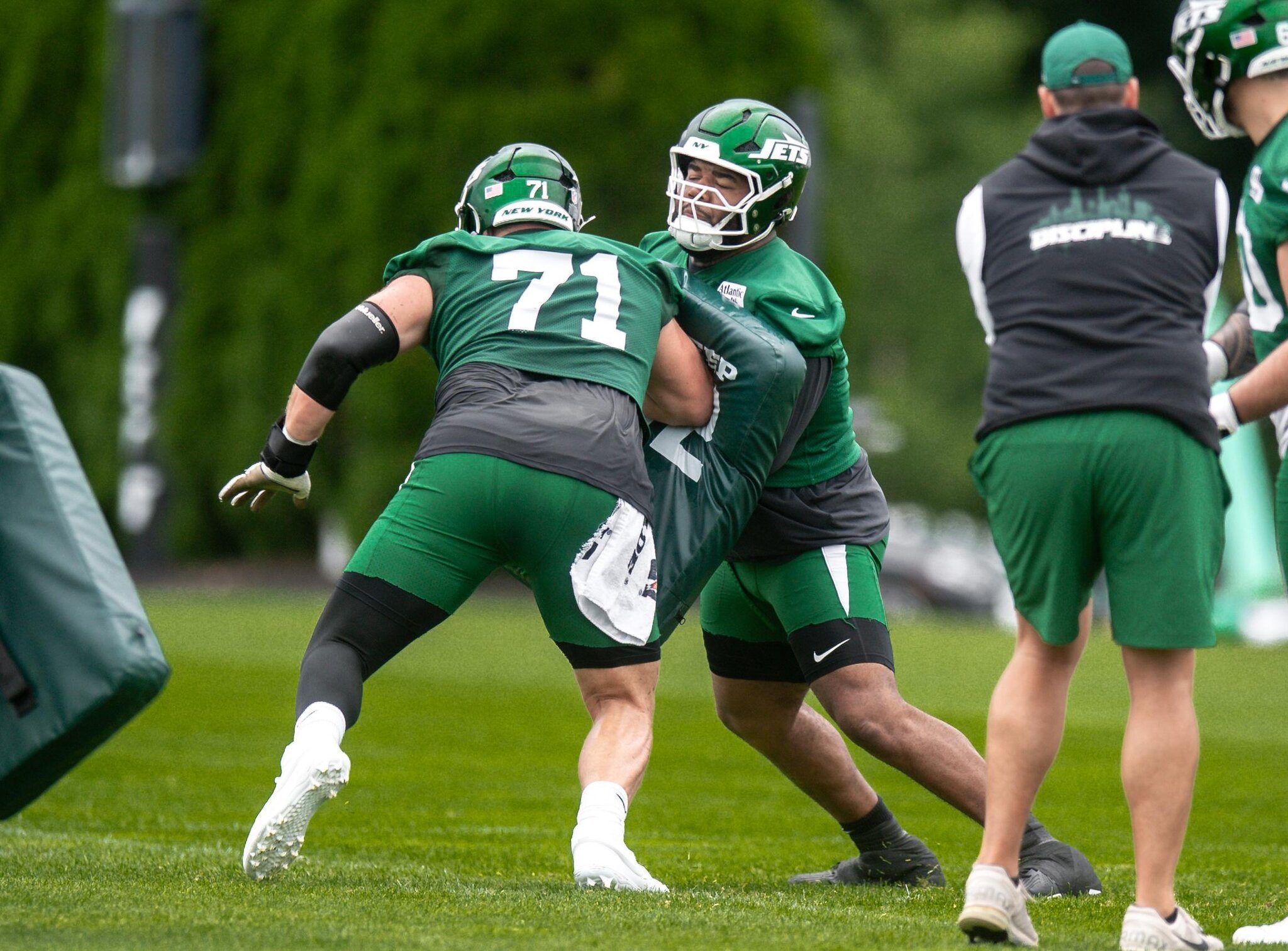 Josh Myers enters year two with the Jets as the incumbent starting center