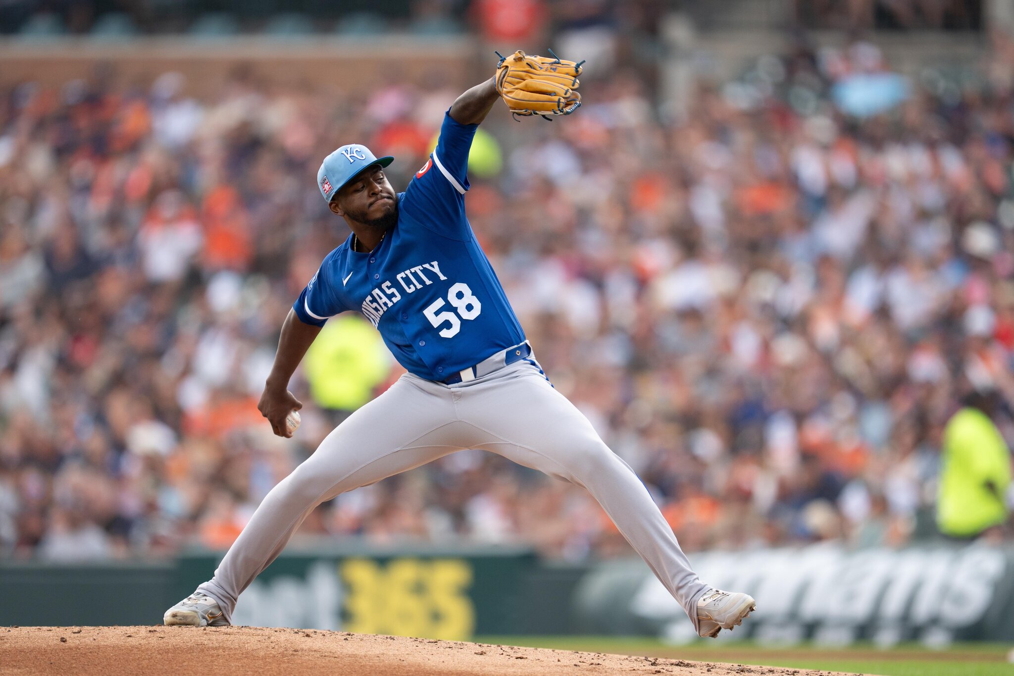 Royals at Rockies, August 1 live discussion