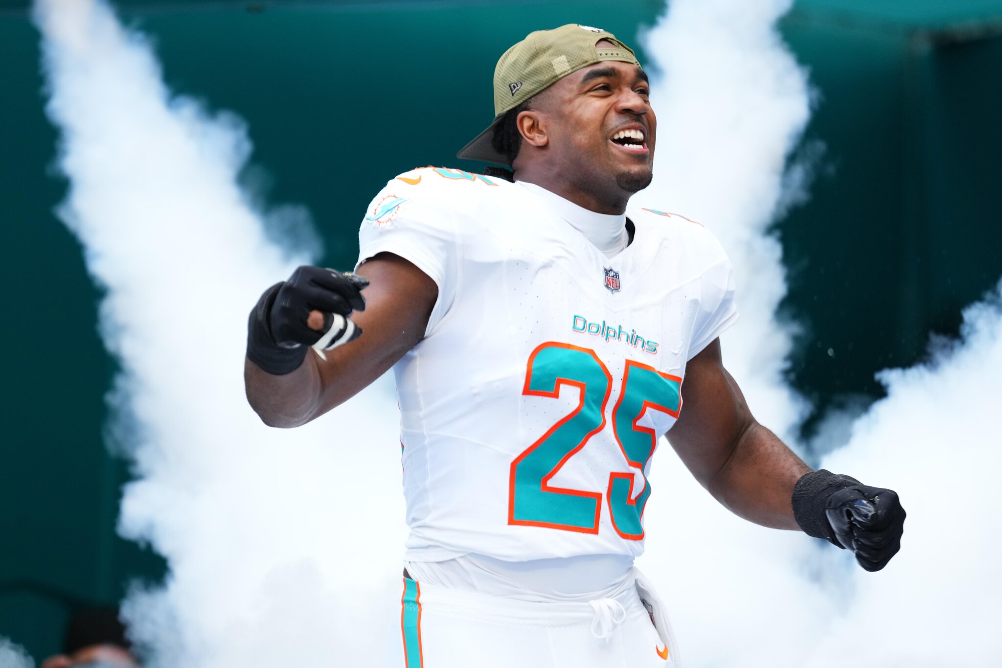 Dolphins news: Roster cuts include Tyrel Dodson, quarterback trades