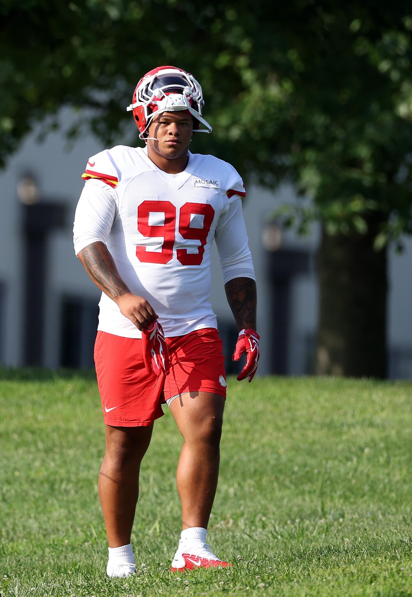 Chiefs training camp notebook Day 5: Peter Woods pops in pads