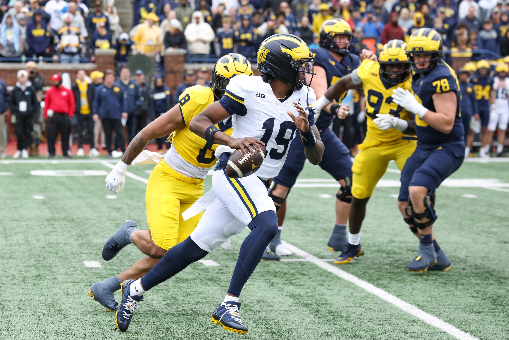 Big Ten Football: The best futures bets to make right now on DraftKings
