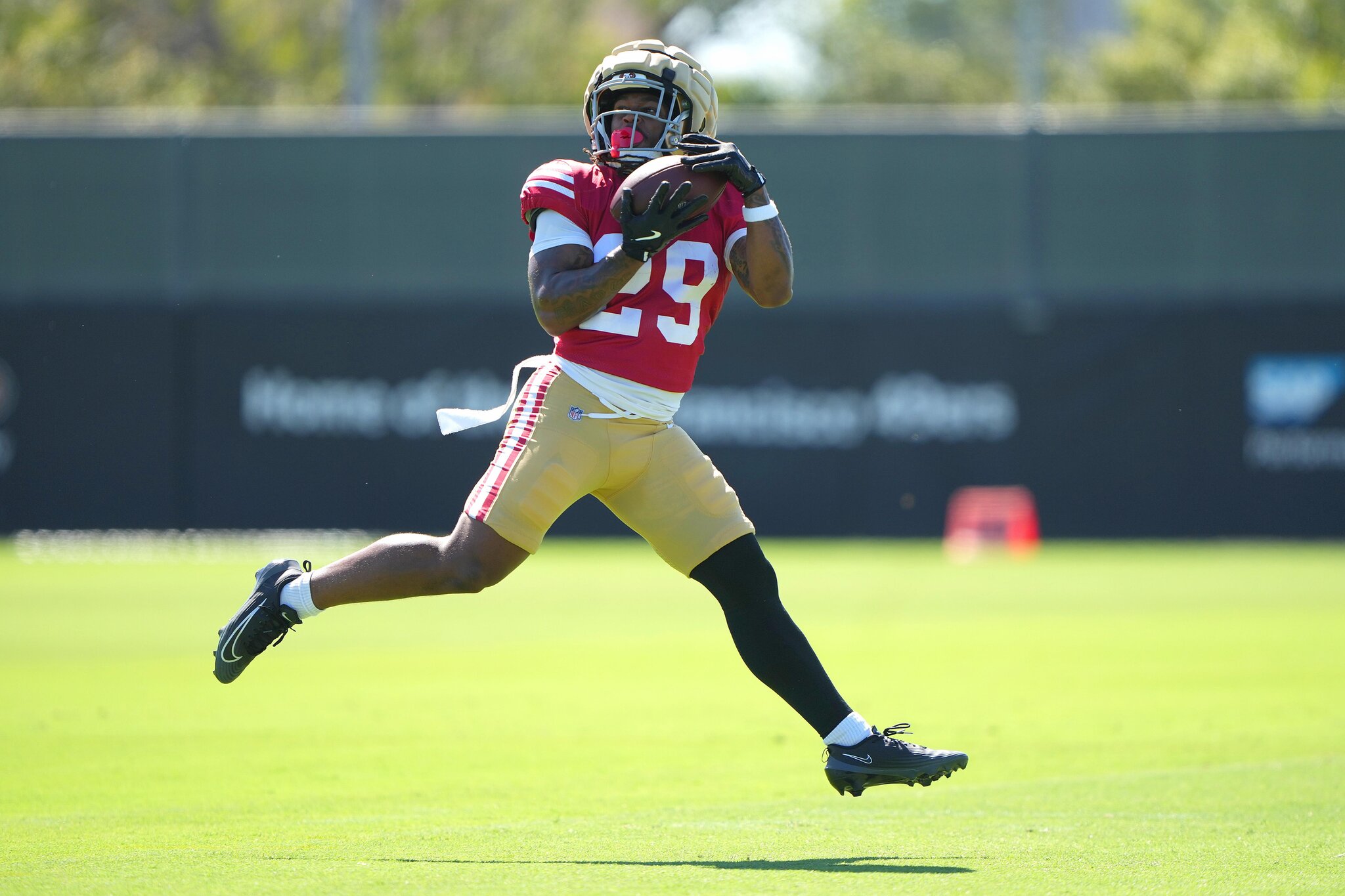 49ers training camp: A 53-man roster projection with an updated salary cap