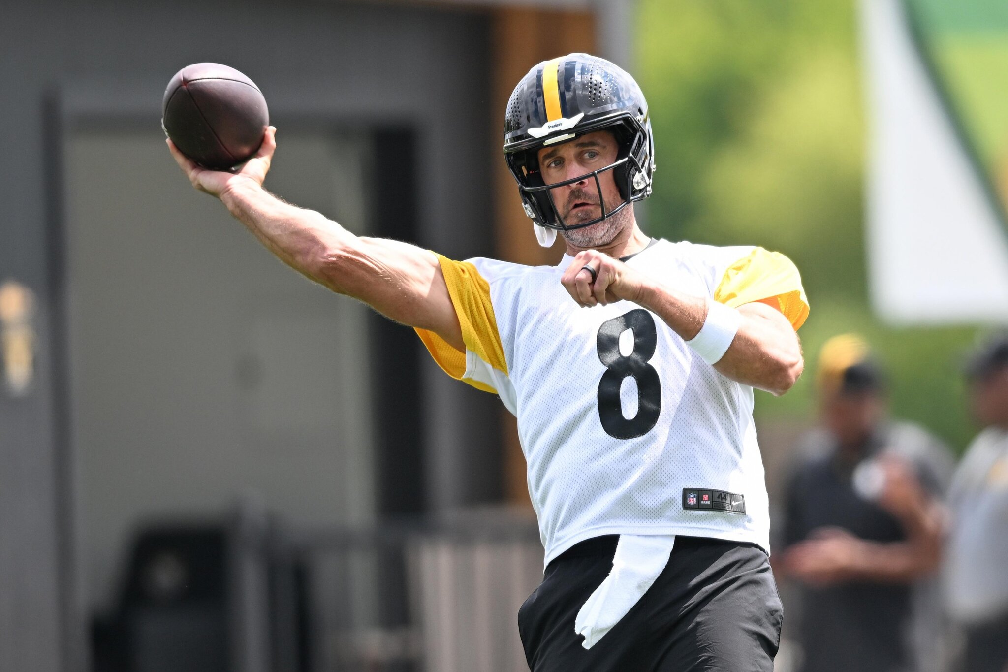 Steelers training camp: Aaron Rodgers lights up fourth practice