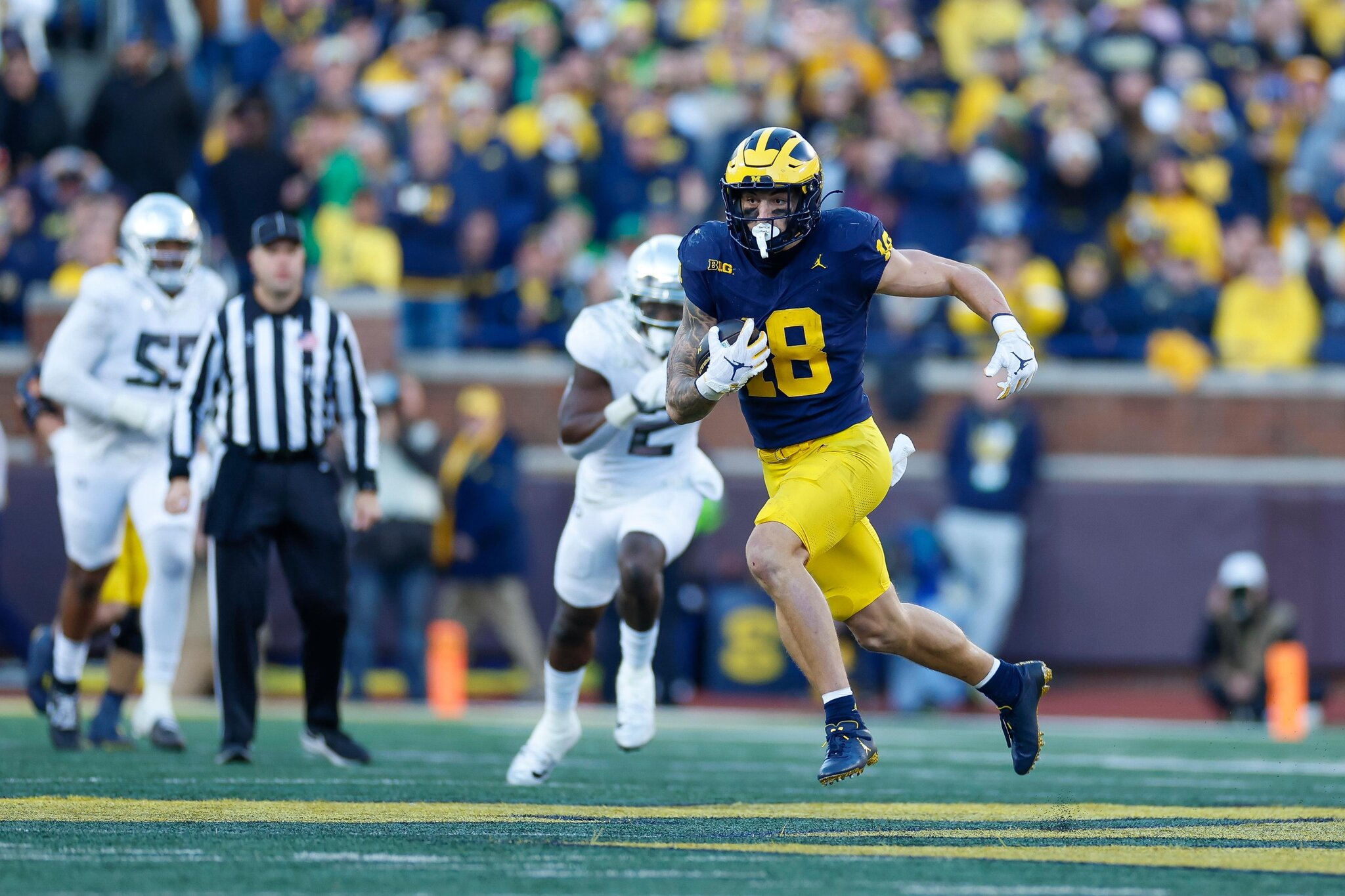 Recruiting Roundup: Elite TE prospect sets game day visit to Michigan Football