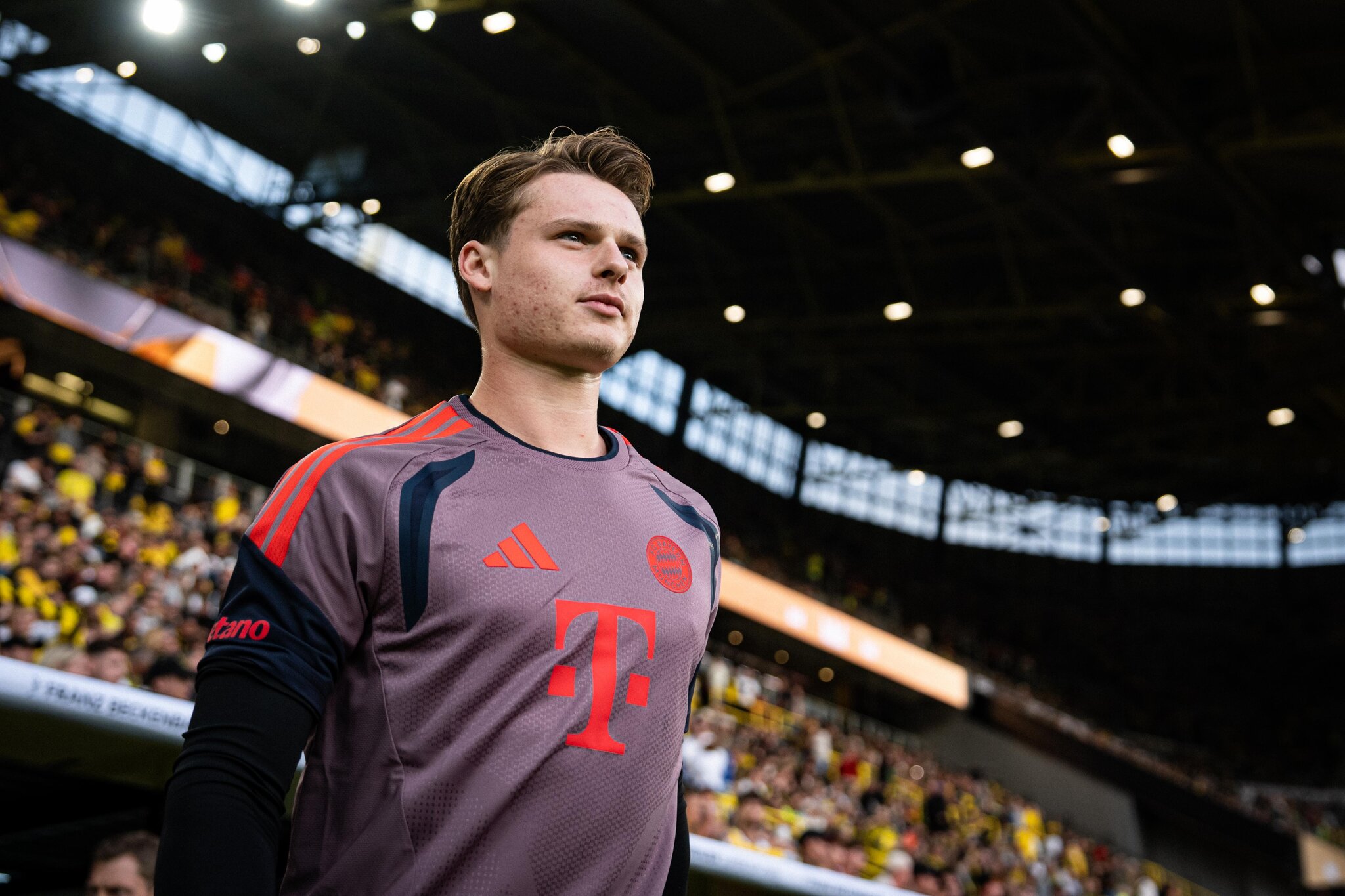 Bayern Munich to start Jonas Urbig in DFB-Pokal vs. VfL Osnabrück