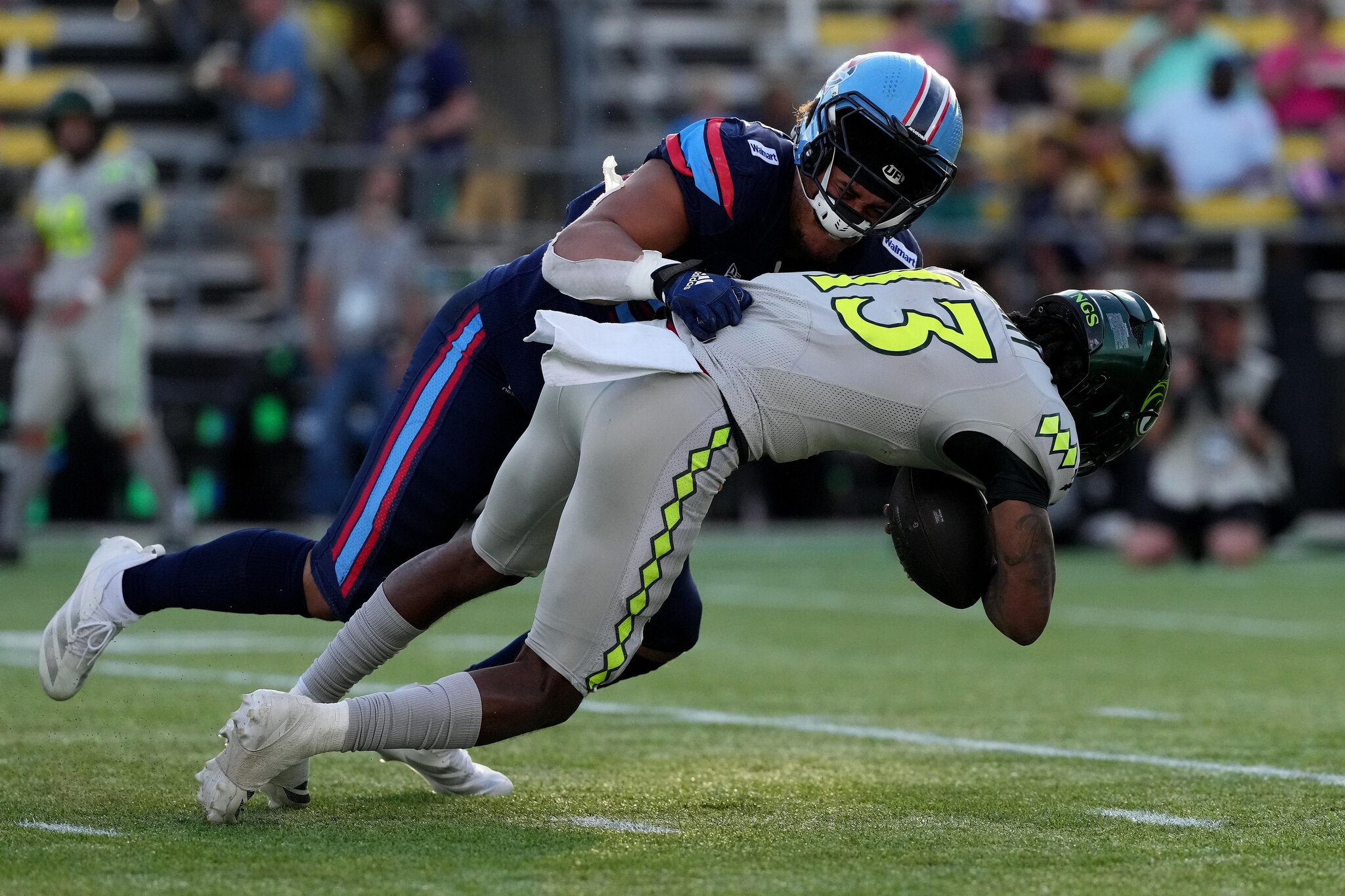 Broncos sign OLB Ron Stone Jr. and waived WR Hakeem Butler