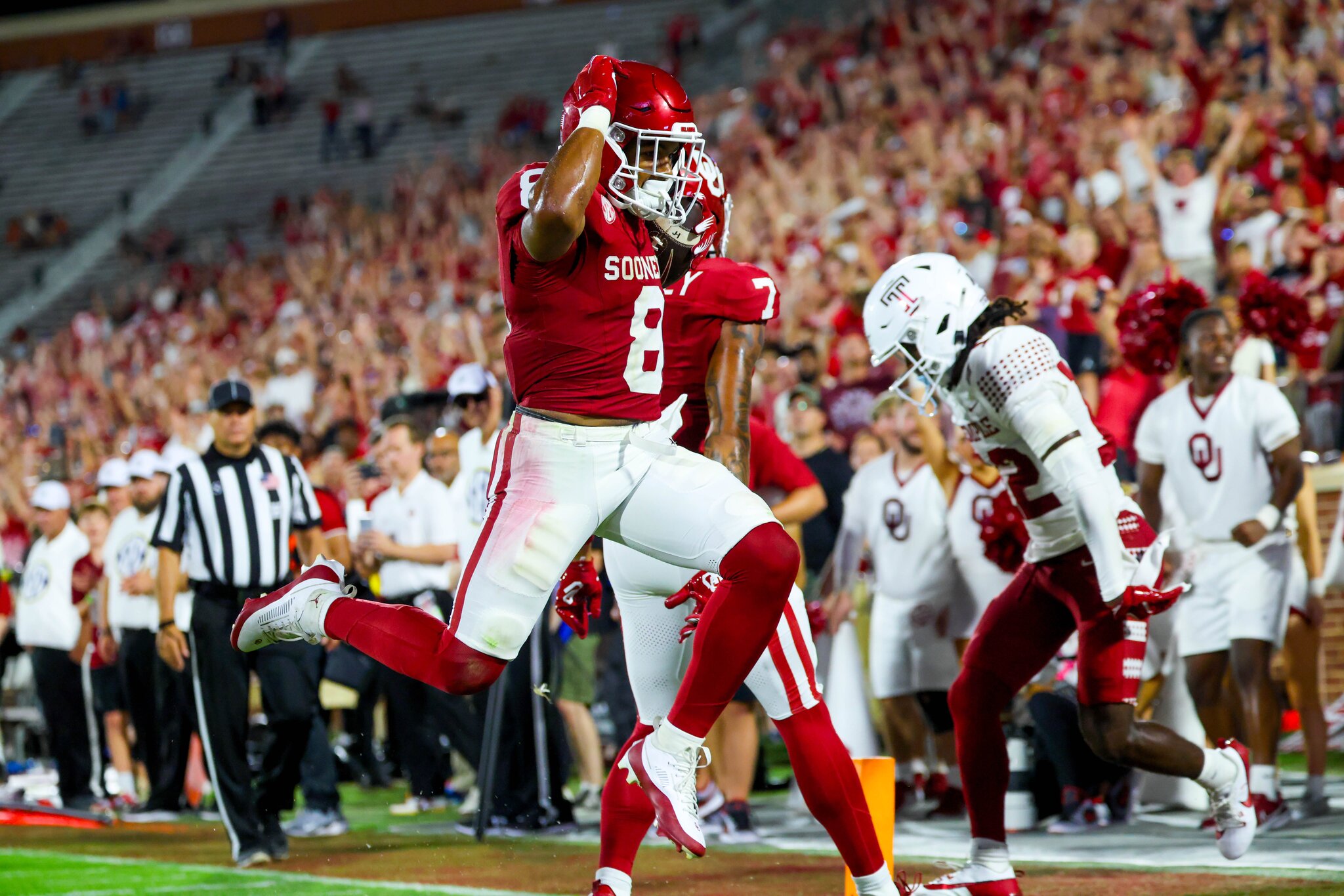 How many former Sooners will Oklahoma see on the field in 2026?